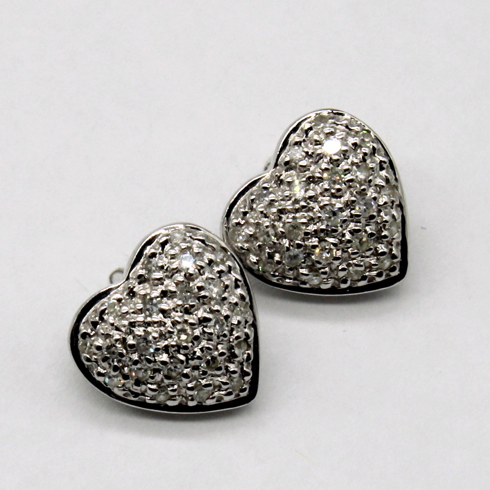 Diamond Heart Earrings | 0.25ctw |