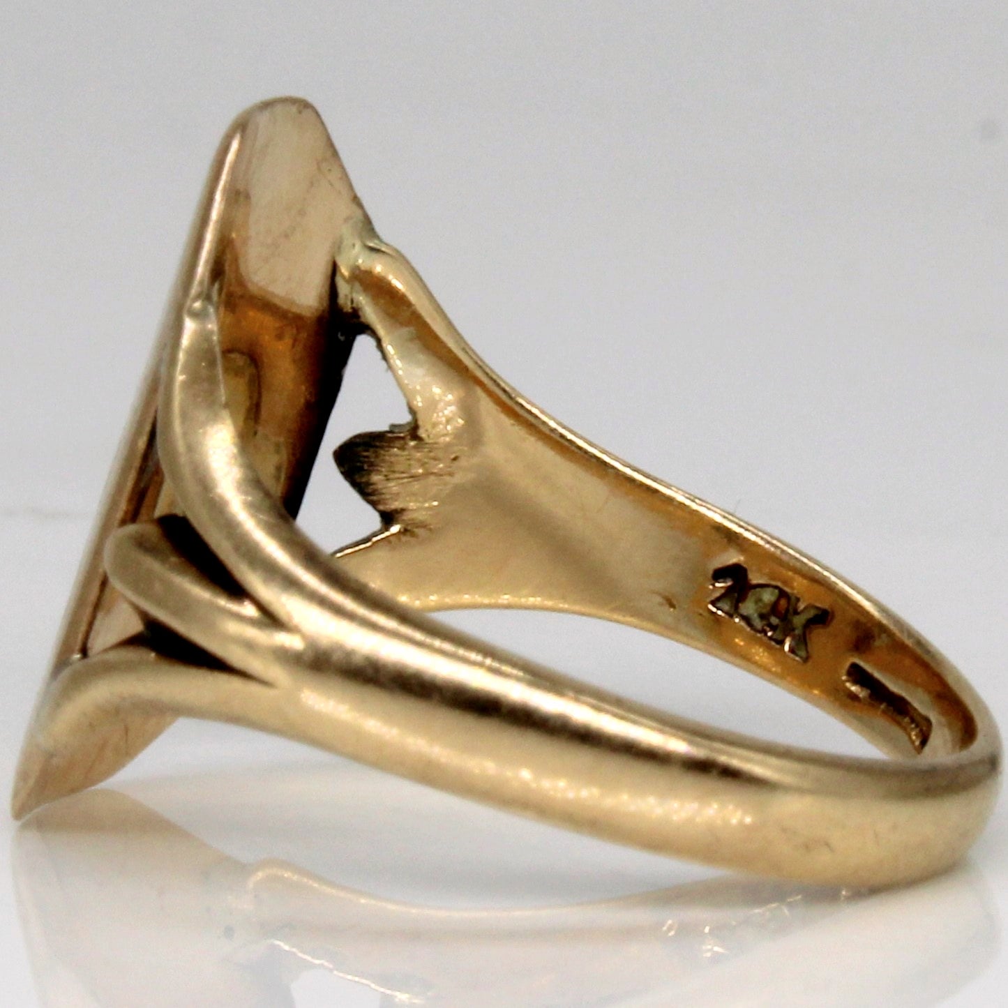 14k Yellow Gold Initial Ring | SZ 6.75 |