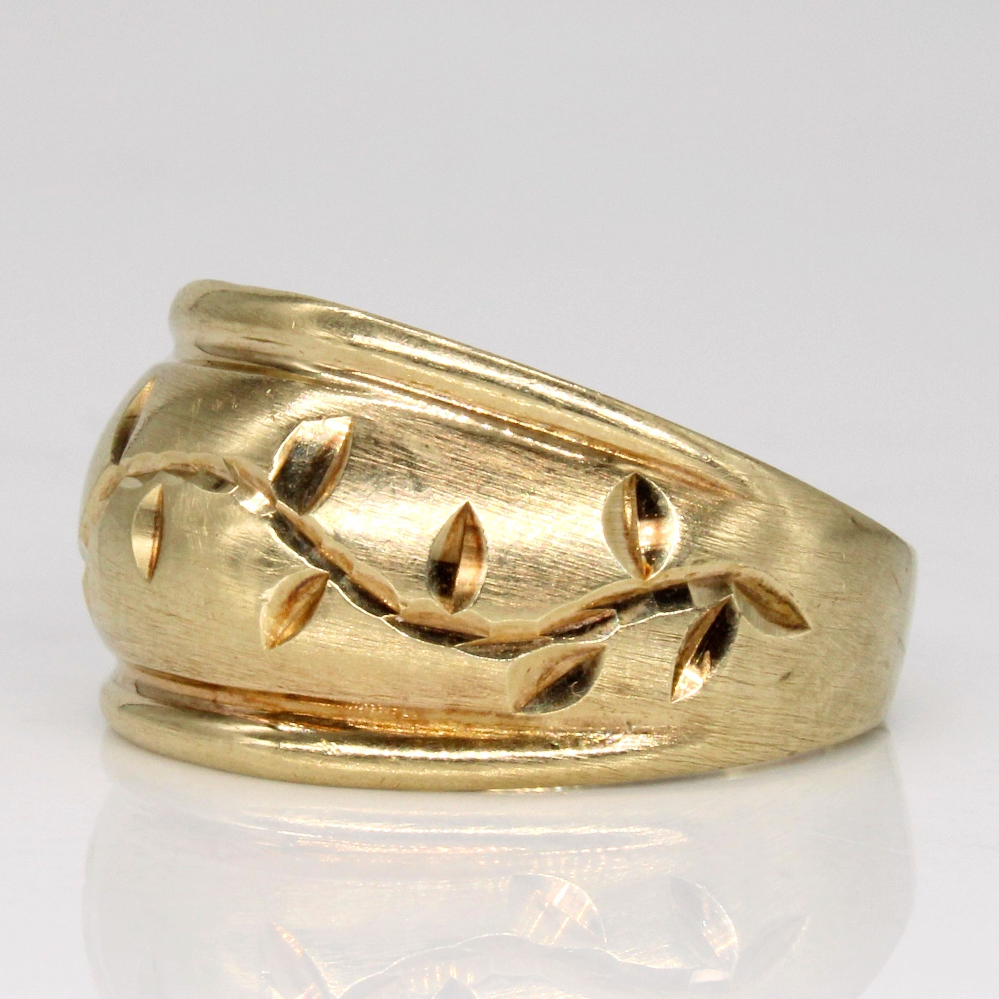 10k Yellow Gold Vine Ring | SZ 8.75 |