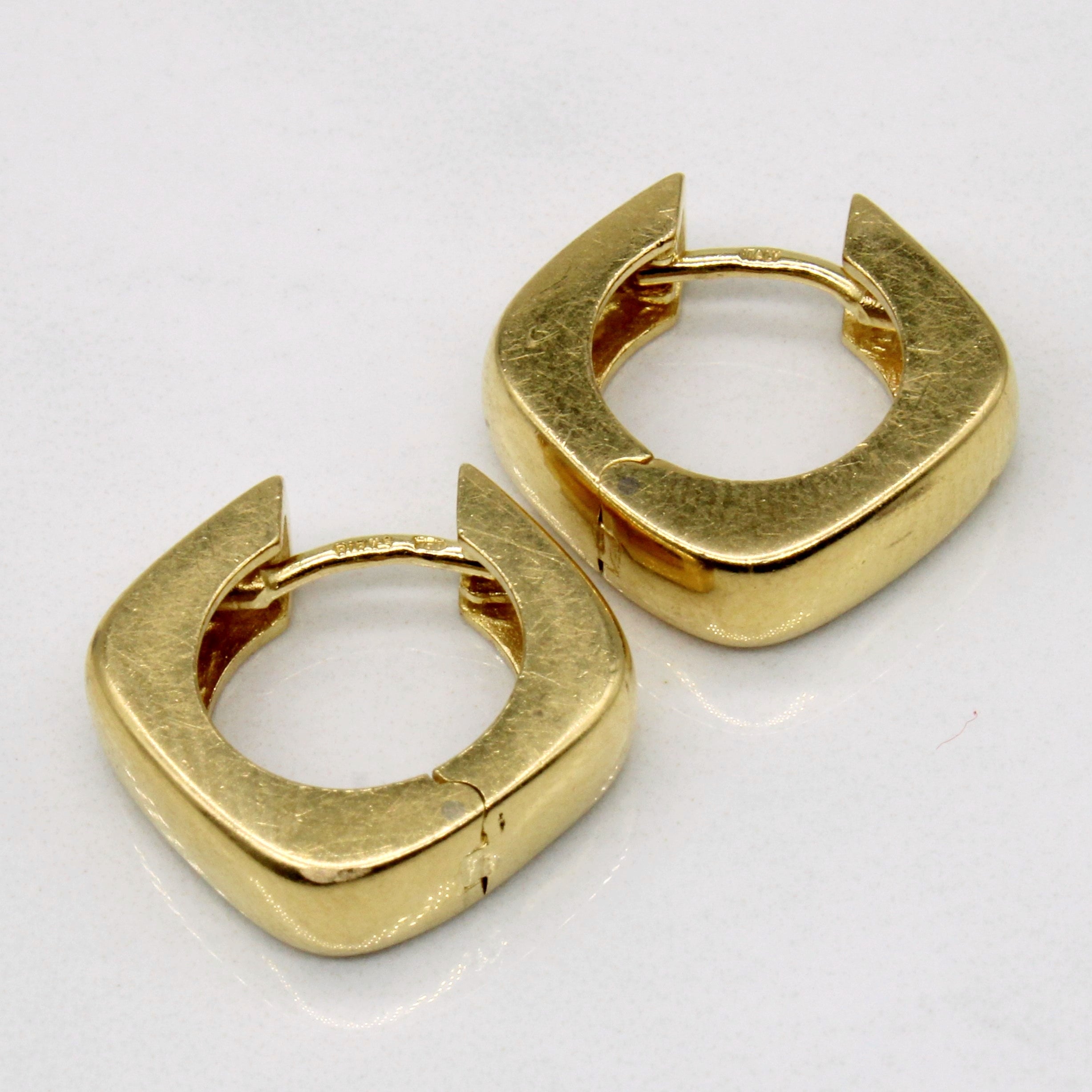 18k Yellow Gold Soft Square Hoop Earrings