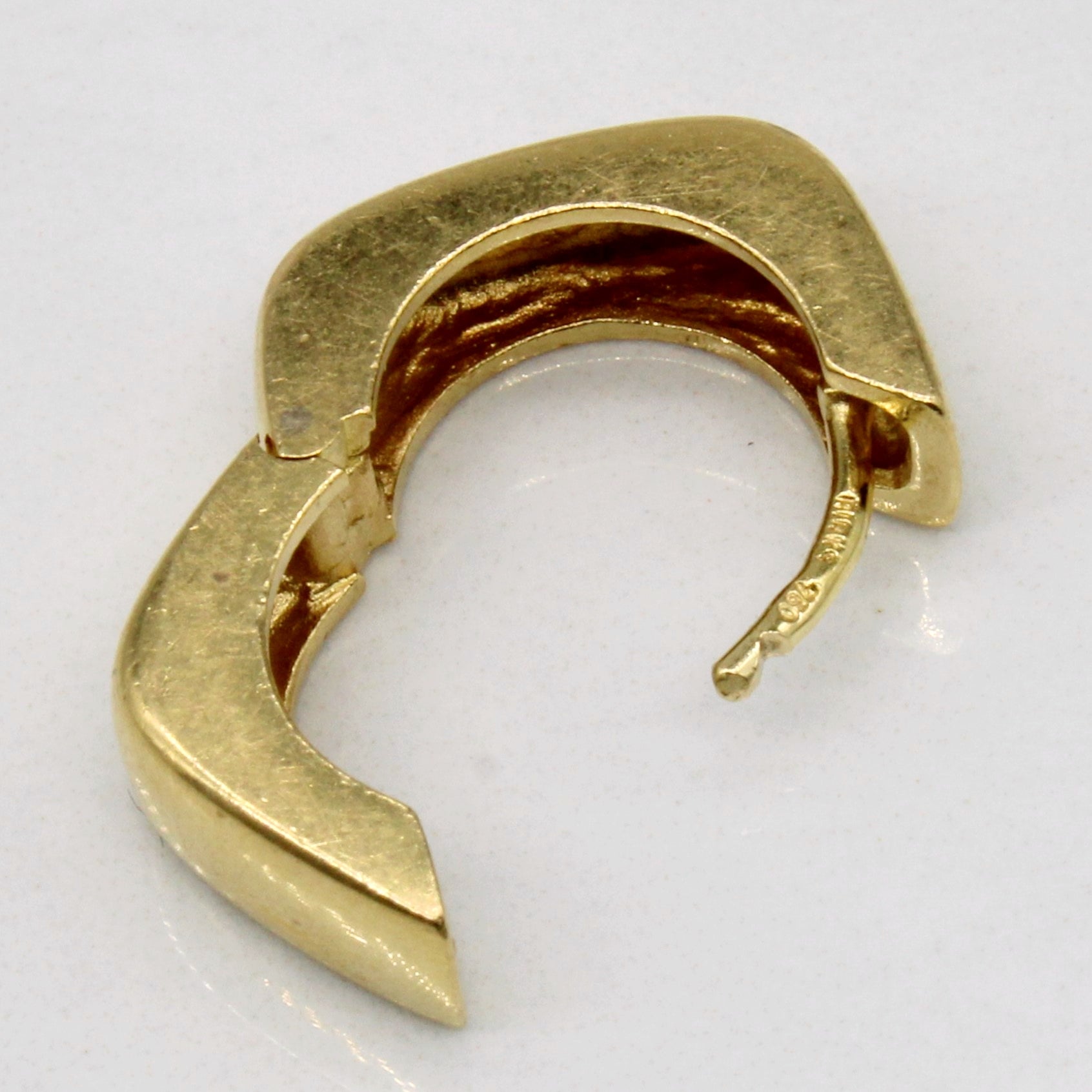 18k Yellow Gold Soft Square Hoop Earrings