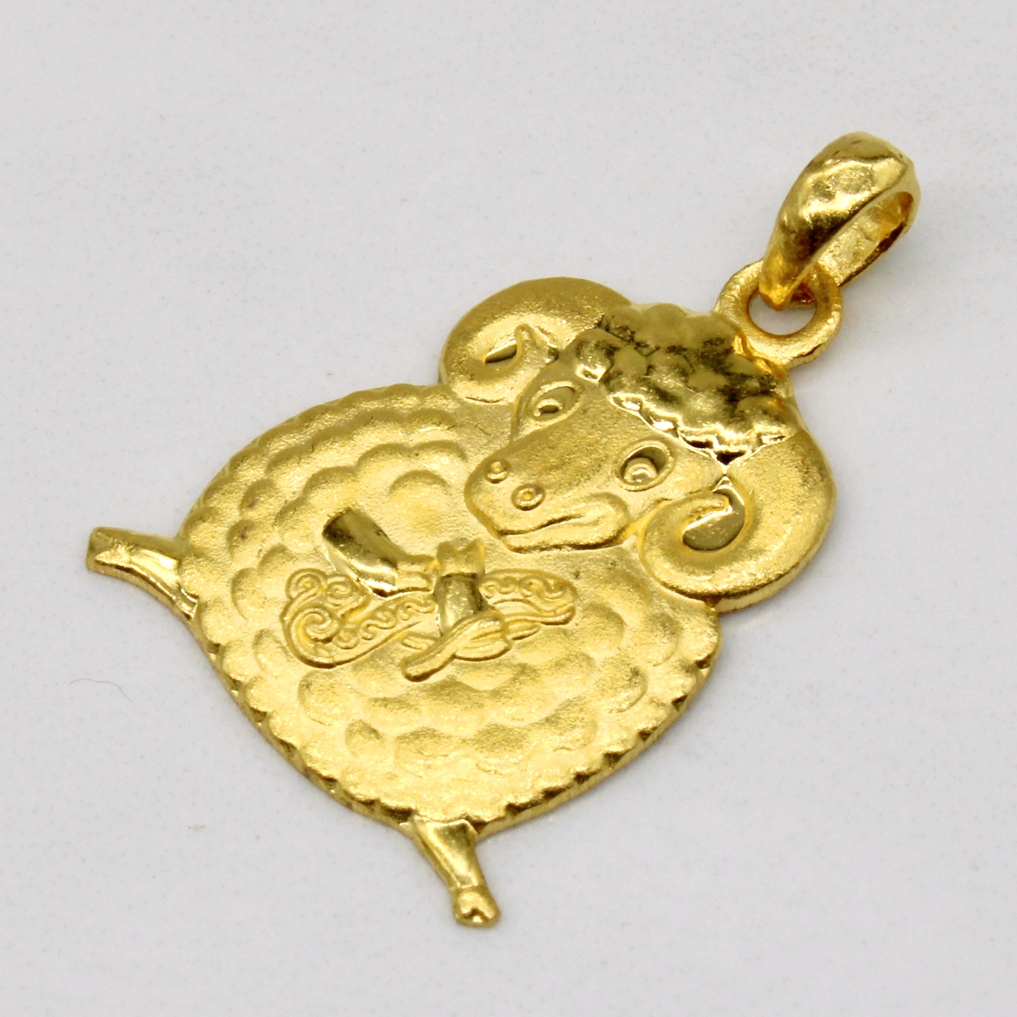 24k Yellow Gold Chinese Ram Pendant