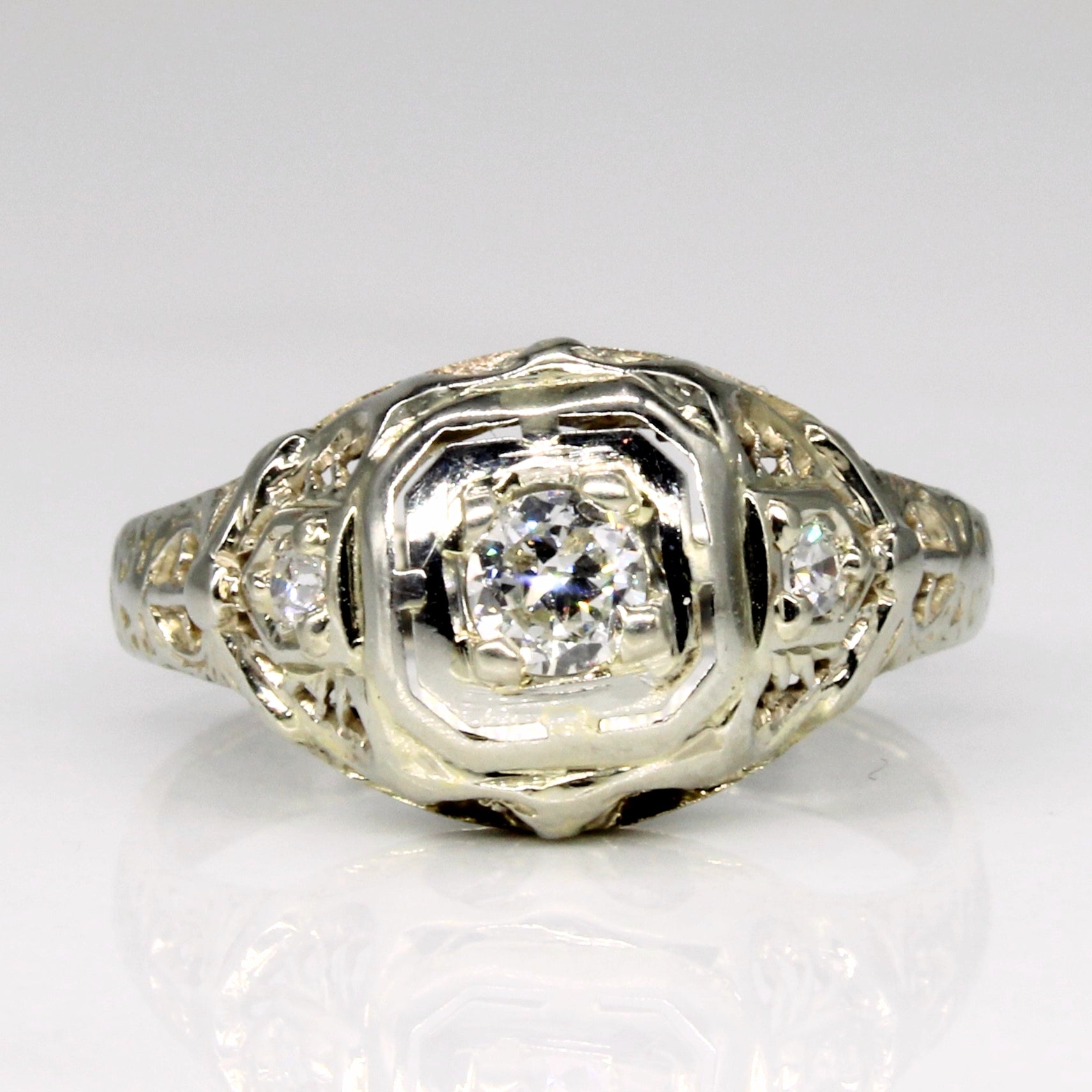 Art Deco Diamond Engagement Ring | 0.25ctw | SZ 5.5 |