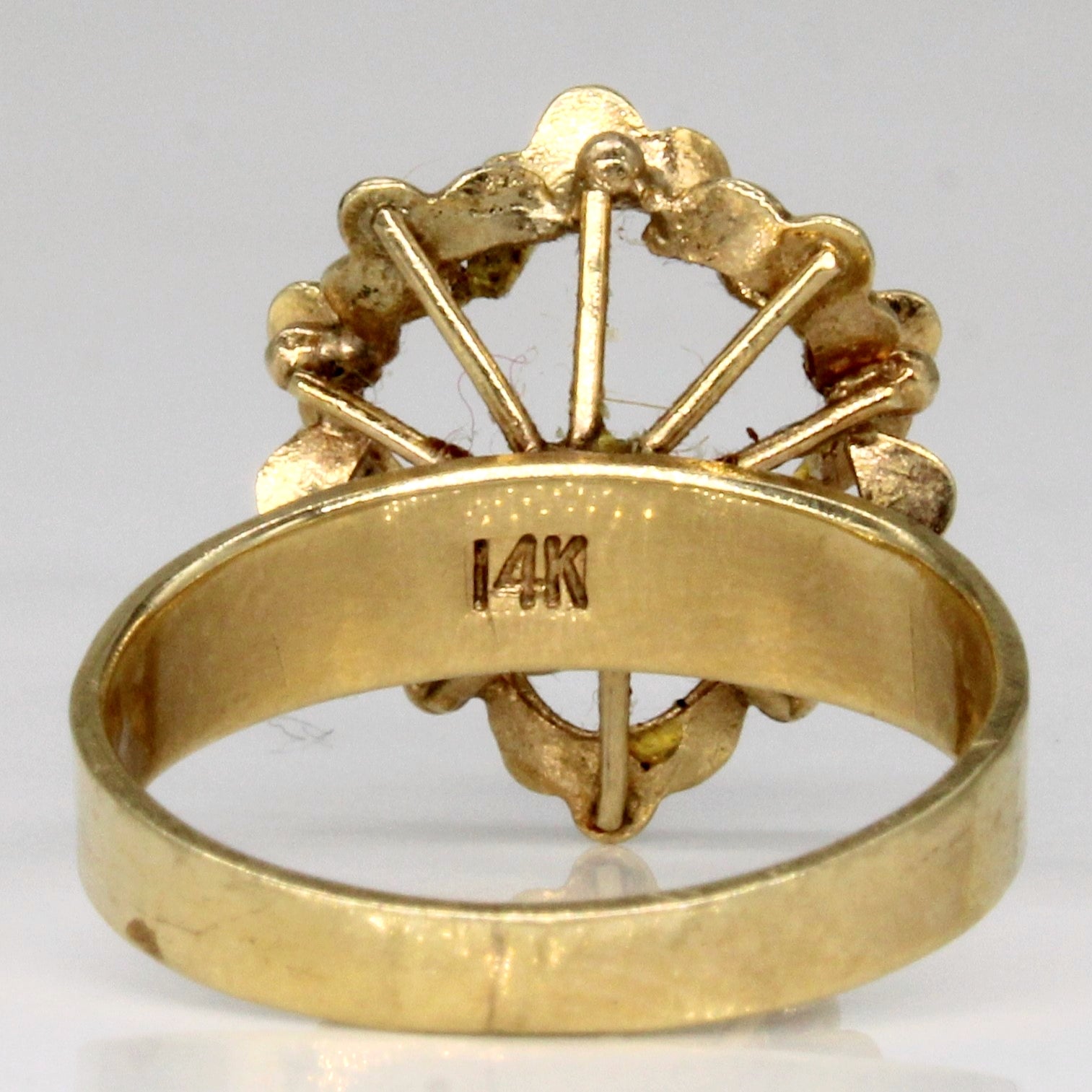 14k Yellow Gold Floral Ring | SZ 6.75 |