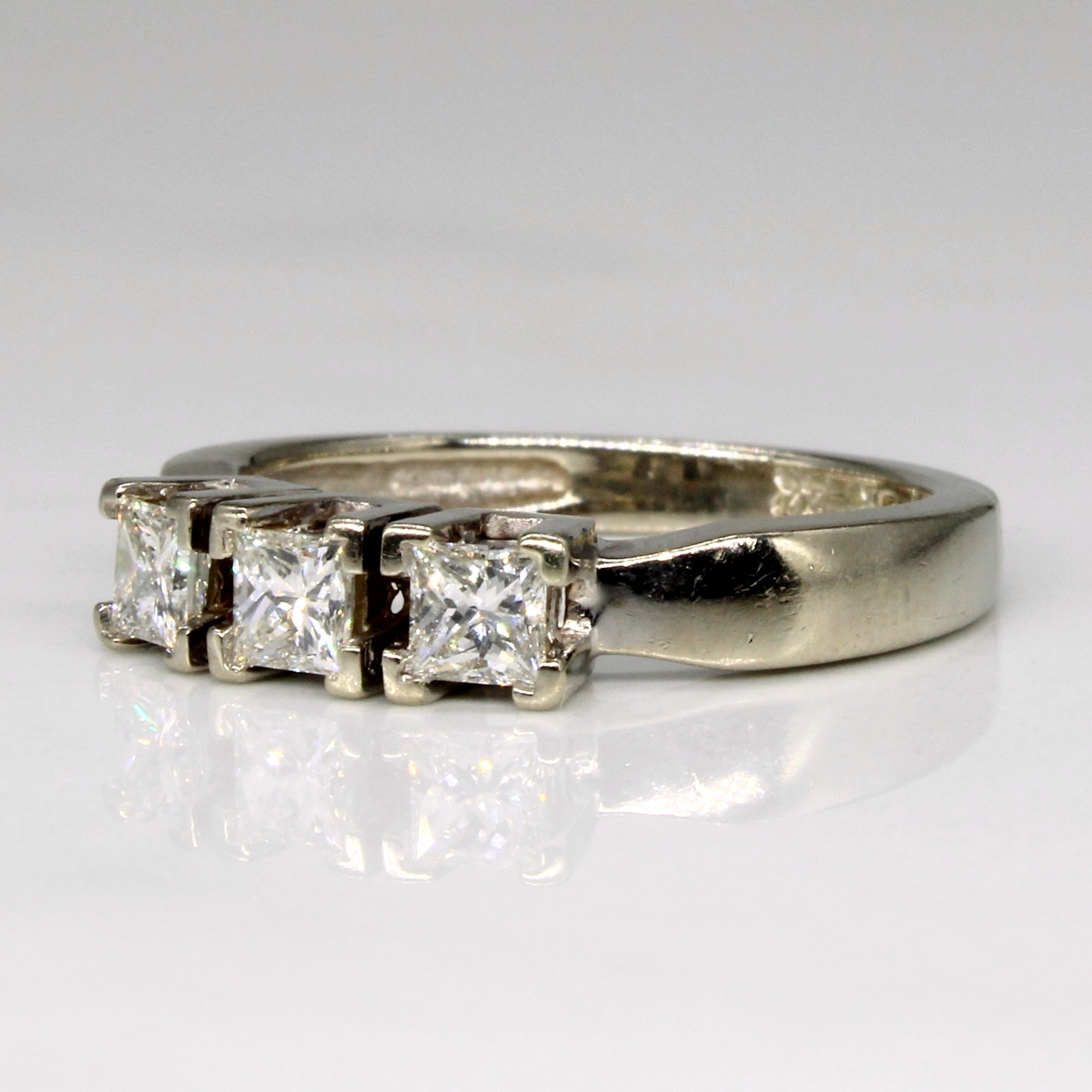 Three Stone Diamond Engagement Ring | 0.75ctw | SZ 5.25 |