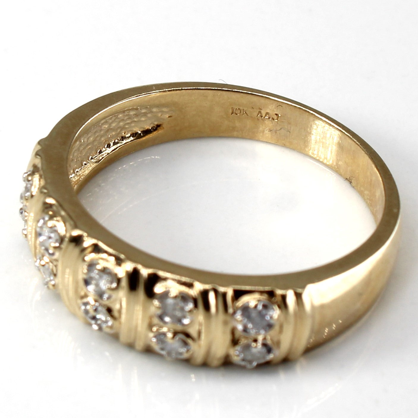 Textured Diamond Ring | 0.15ctw | SZ 10.75 |