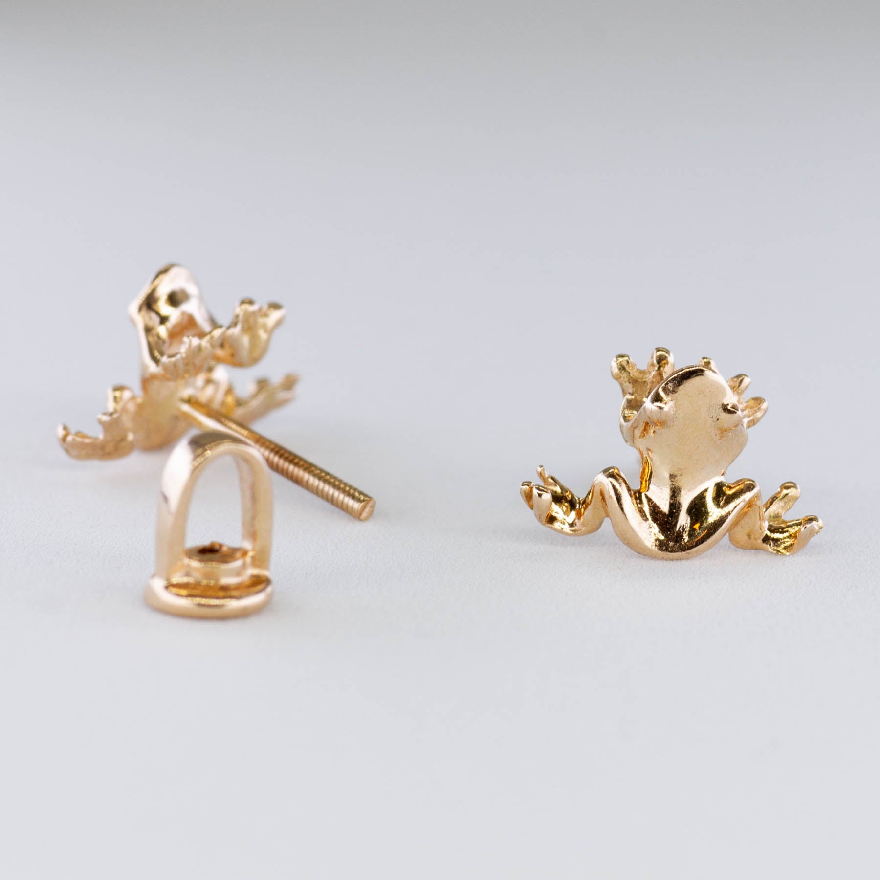 14k Yellow Gold Frog Stud Earrings |