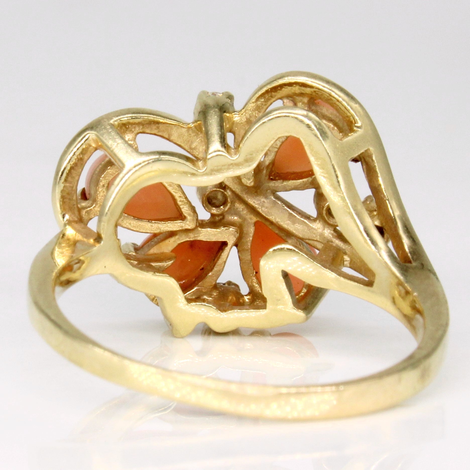 Coral & Colourless Topaz Cocktail Ring | 0.85ctw, 0.08ctw | SZ 7.25 |