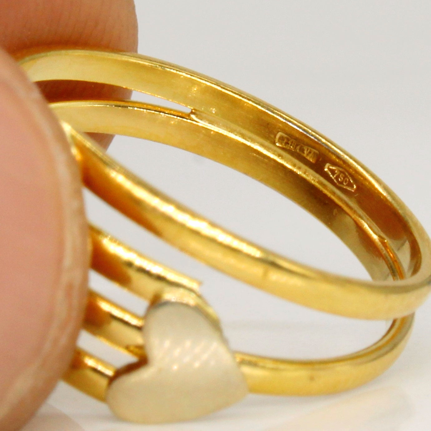 18k Two Tone Gold Heart Ring | SZ 6.25 |