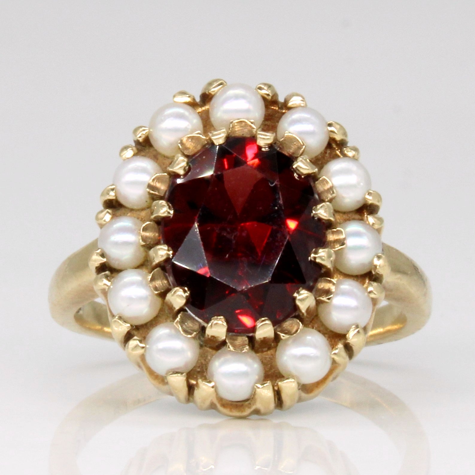 Garnet & Pearl Cocktail Ring | 3.10ct | SZ 7 |