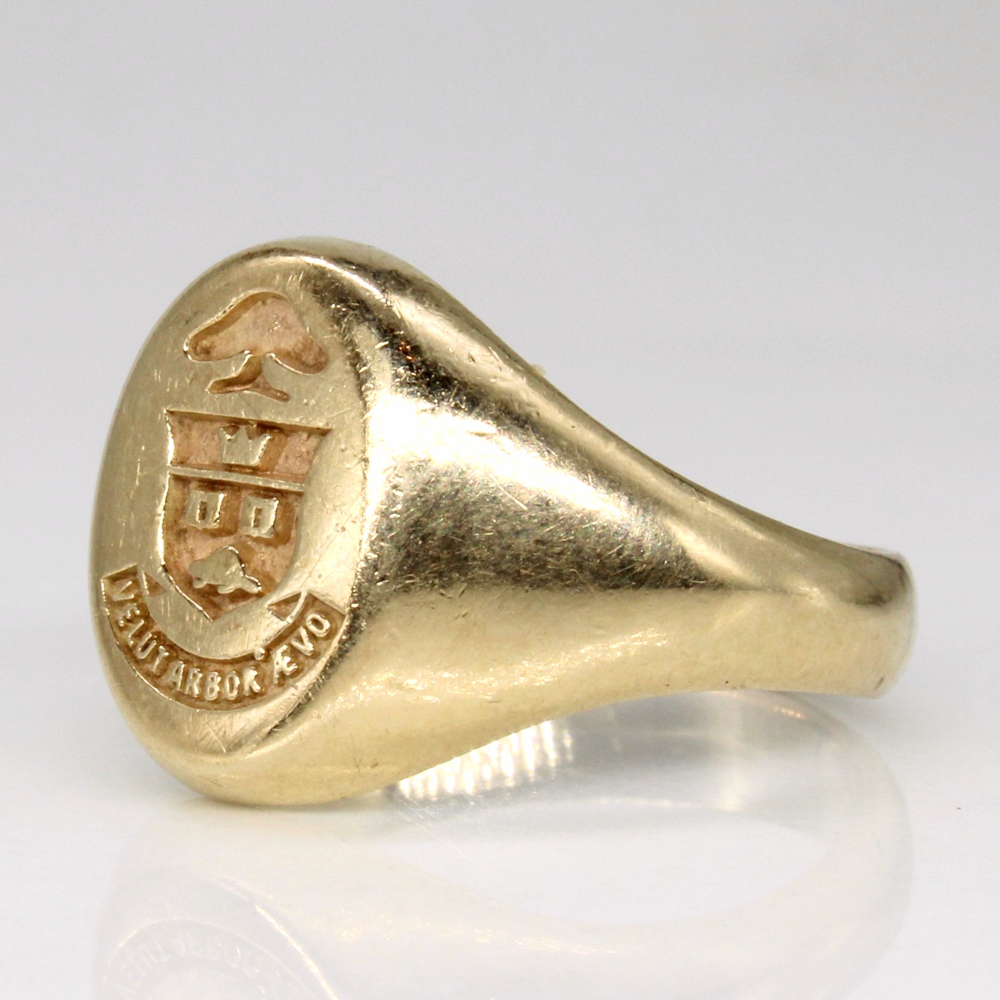 University of Toronto "velut arbor ævo" Yellow Gold Ring | SZ 6 |