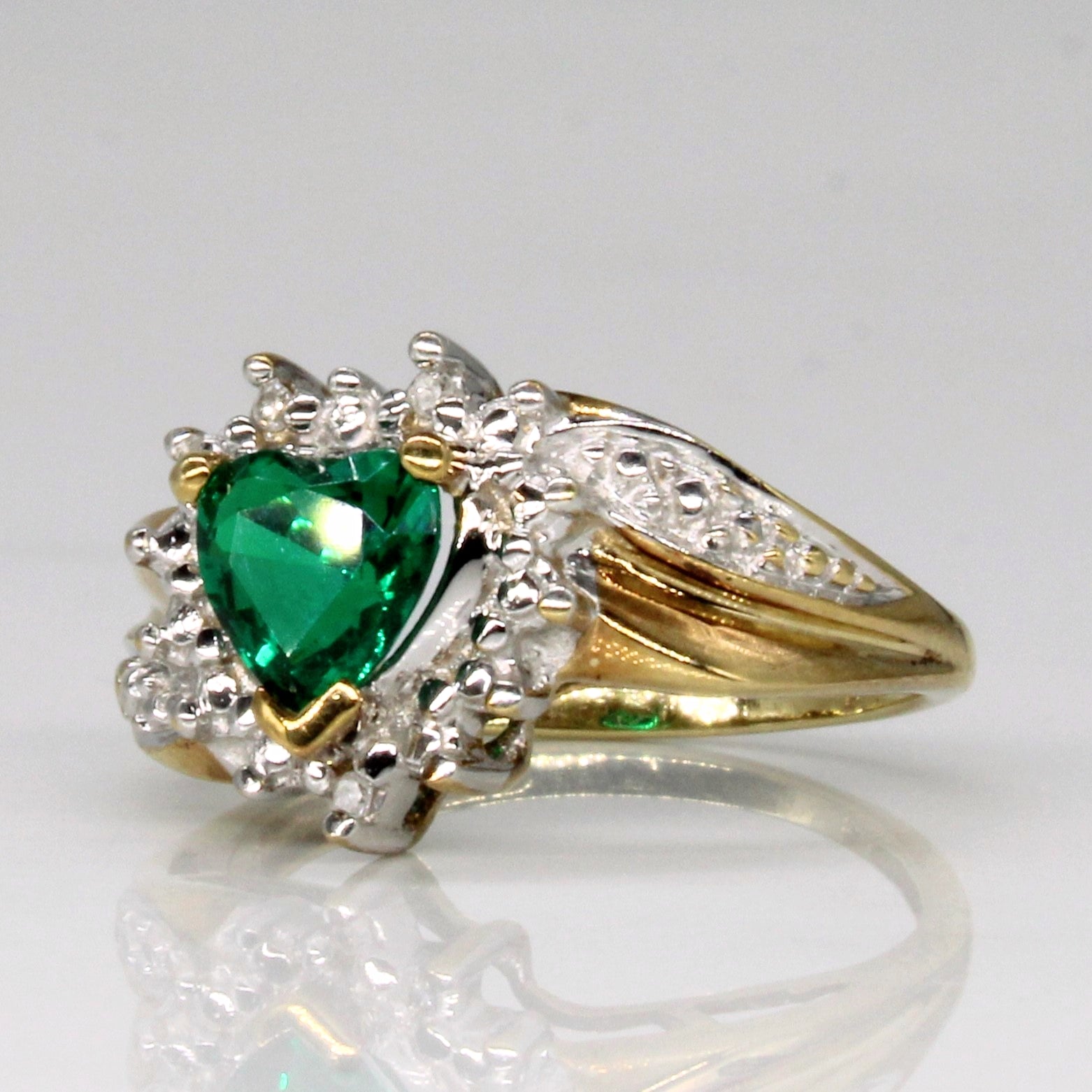 Synthetic Emerald & Diamond Cocktail Ring | 0.70ct, 0.02ctw | SZ 4.75 |