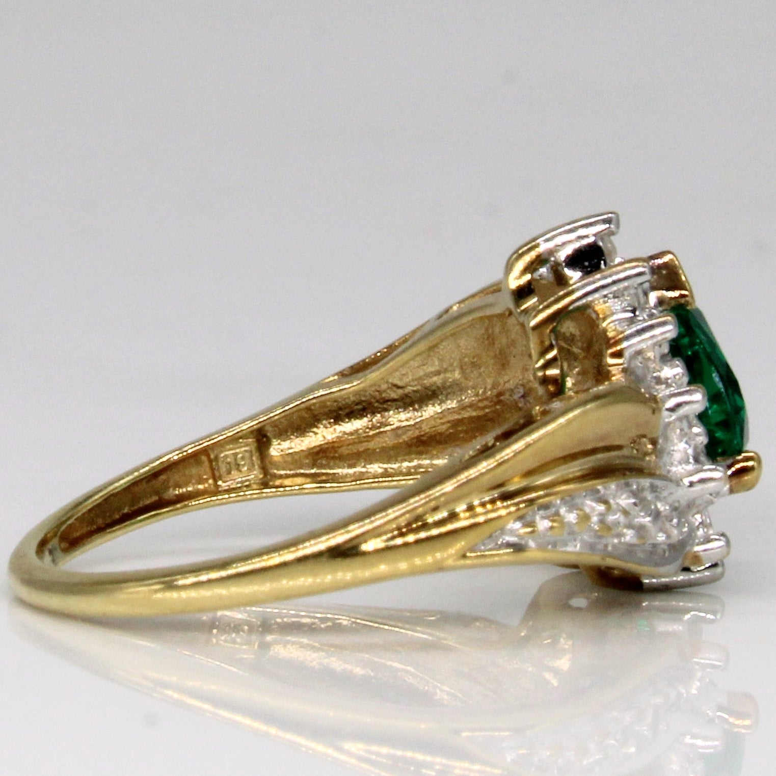 Synthetic Emerald & Diamond Cocktail Ring | 0.70ct, 0.02ctw | SZ 4.75 |