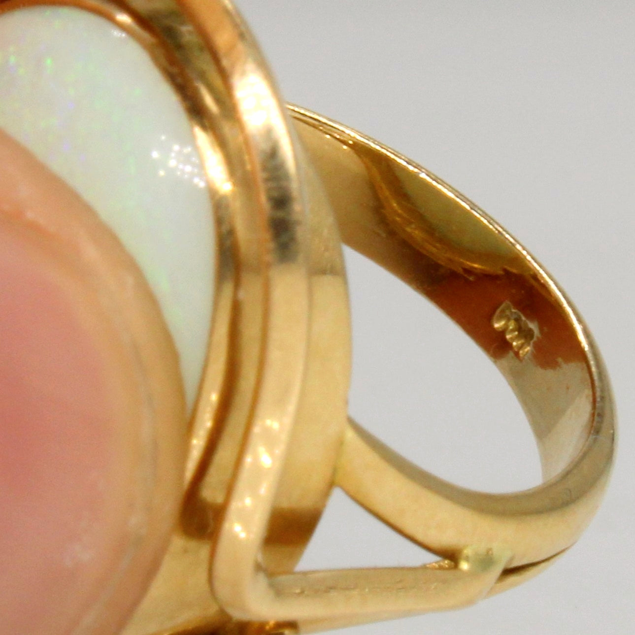 Opal Cocktail Ring | 7.35ct | SZ 7.5 |