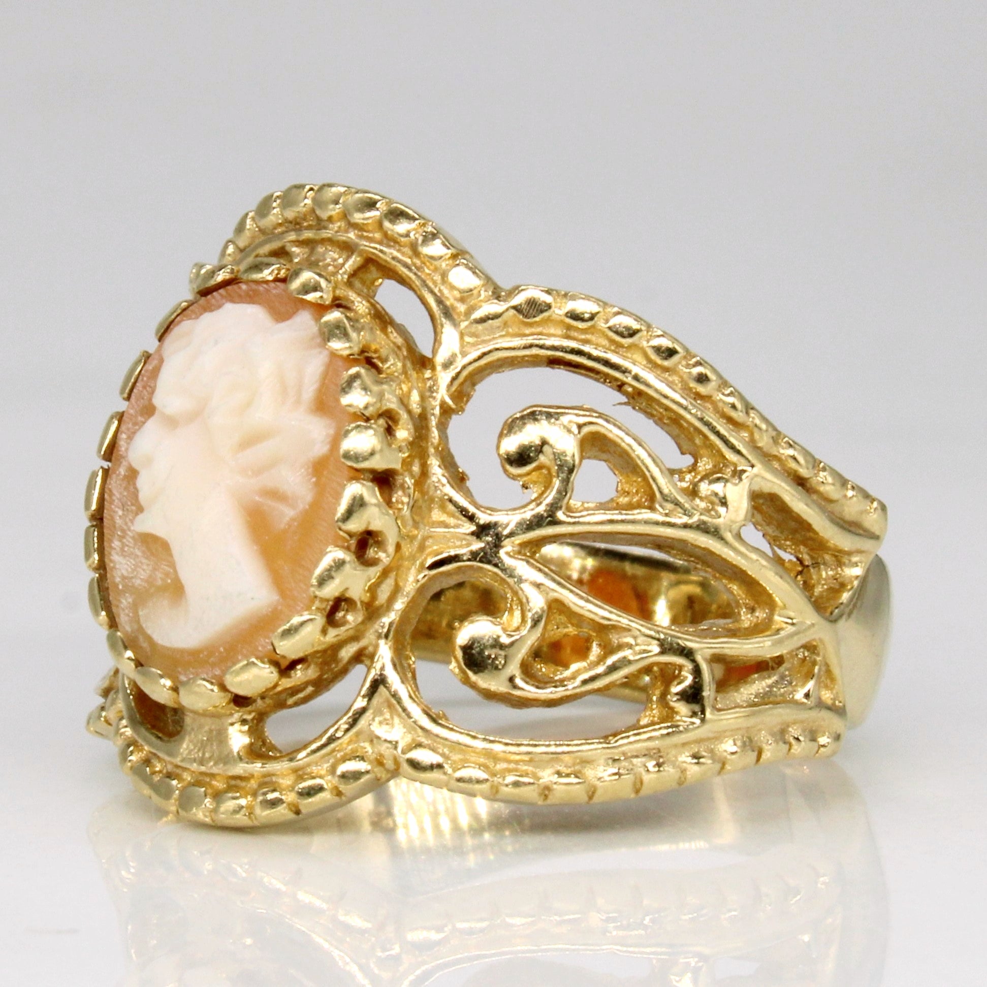 Carved Shell Cameo Ring | 1.00ct | SZ 5.5 |