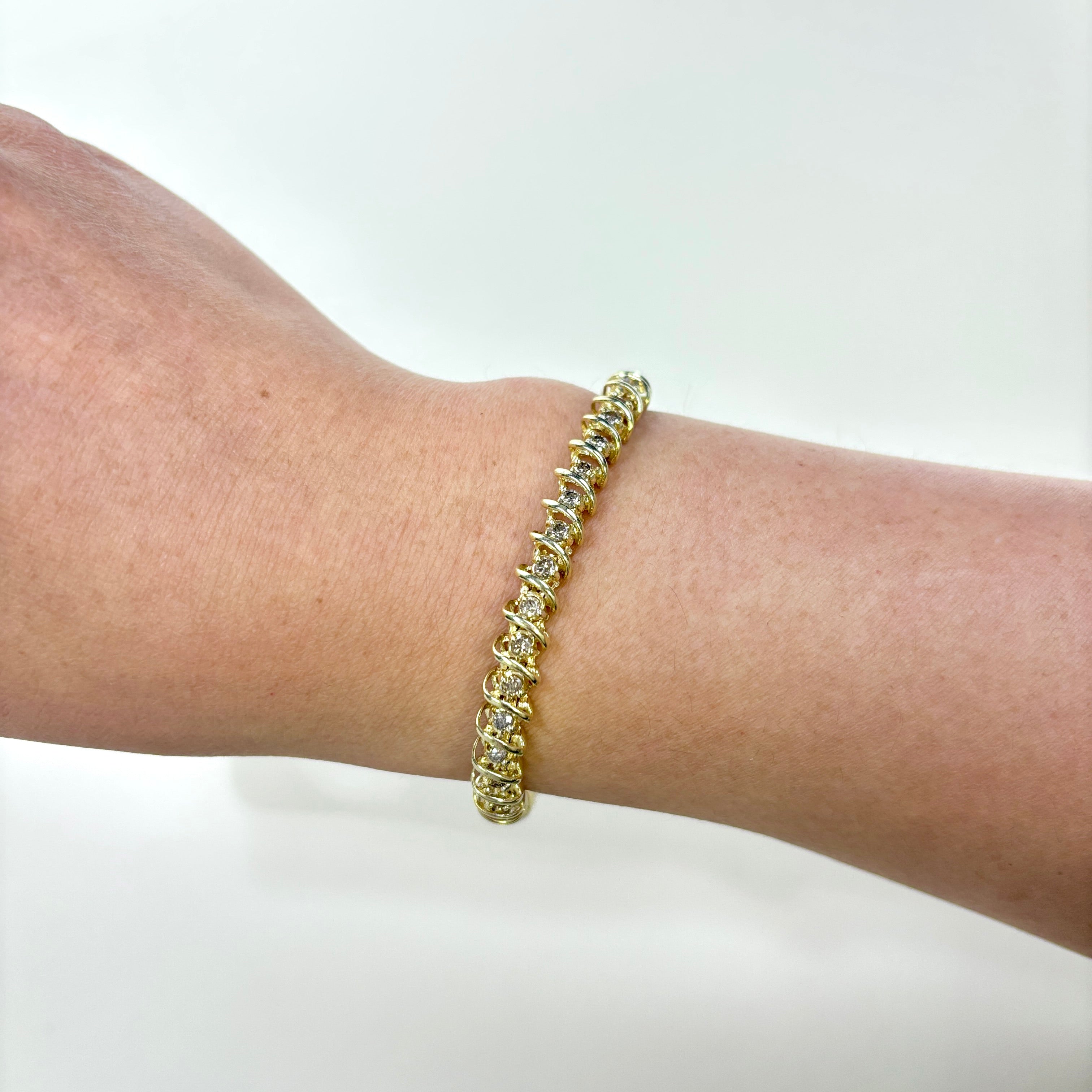 14K Yellow Gold Spiral Design Diamond Tennis Bracelet | 3.06ctw | SZ 8" |