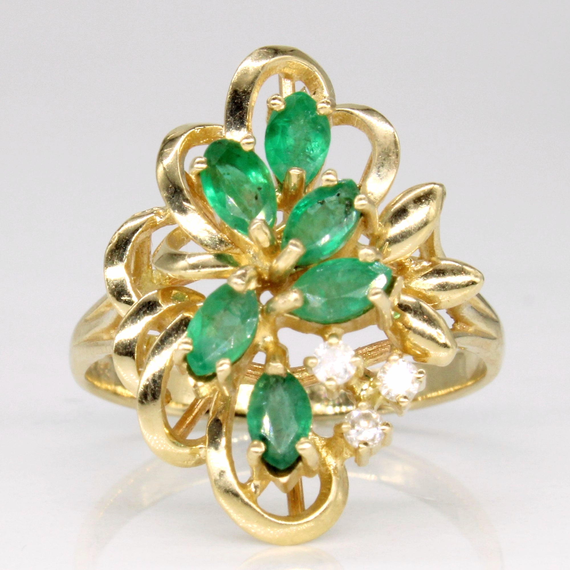 Emerald & Diamond Cocktail Ring | 0.54ctw, 0.06ctw | SZ 7 |