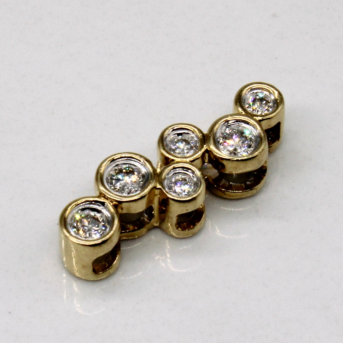 Diamond Pendant | 0.25ctw |