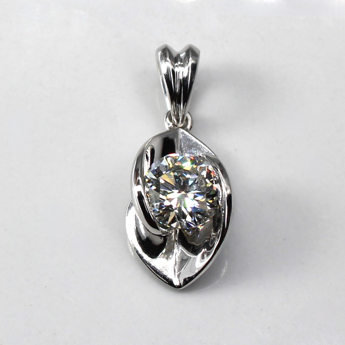 Tension Set Diamond Pendant | 1.01ct VS1 H/I |