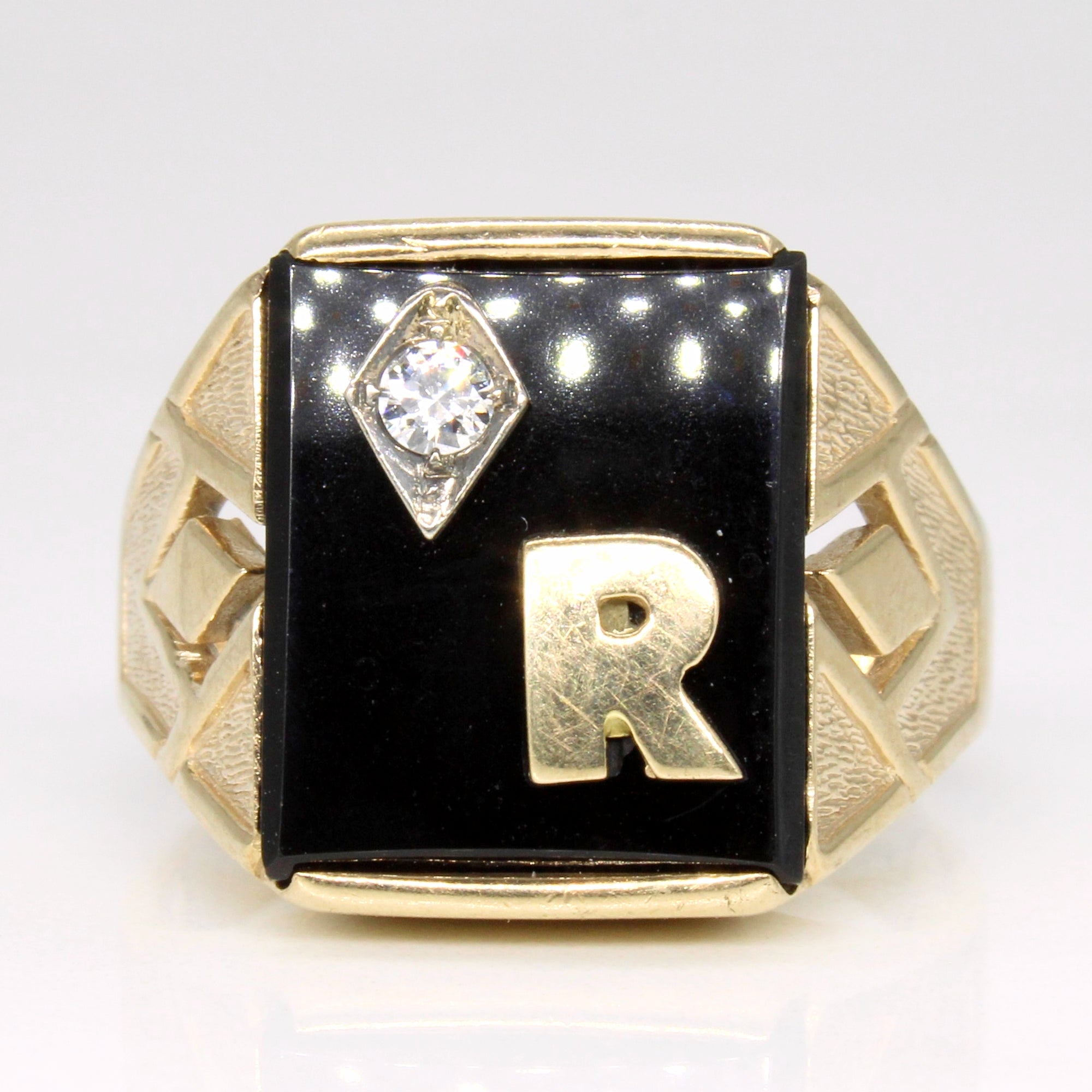 Onyx & Diamond 'R' Initial Ring | 4.90ct, 0.07ct | SZ 9.5 |