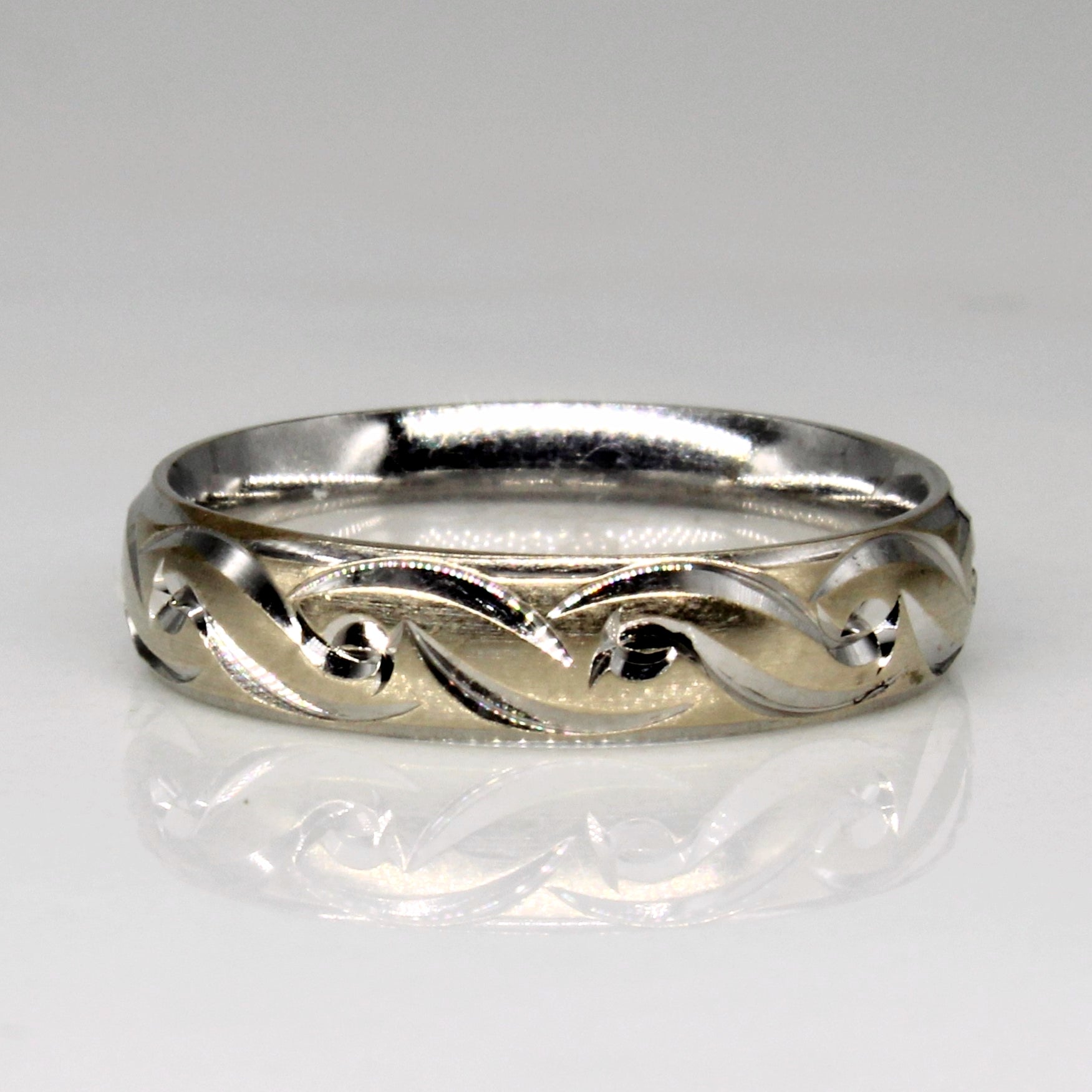 10k White Gold Ring | SZ 4 |