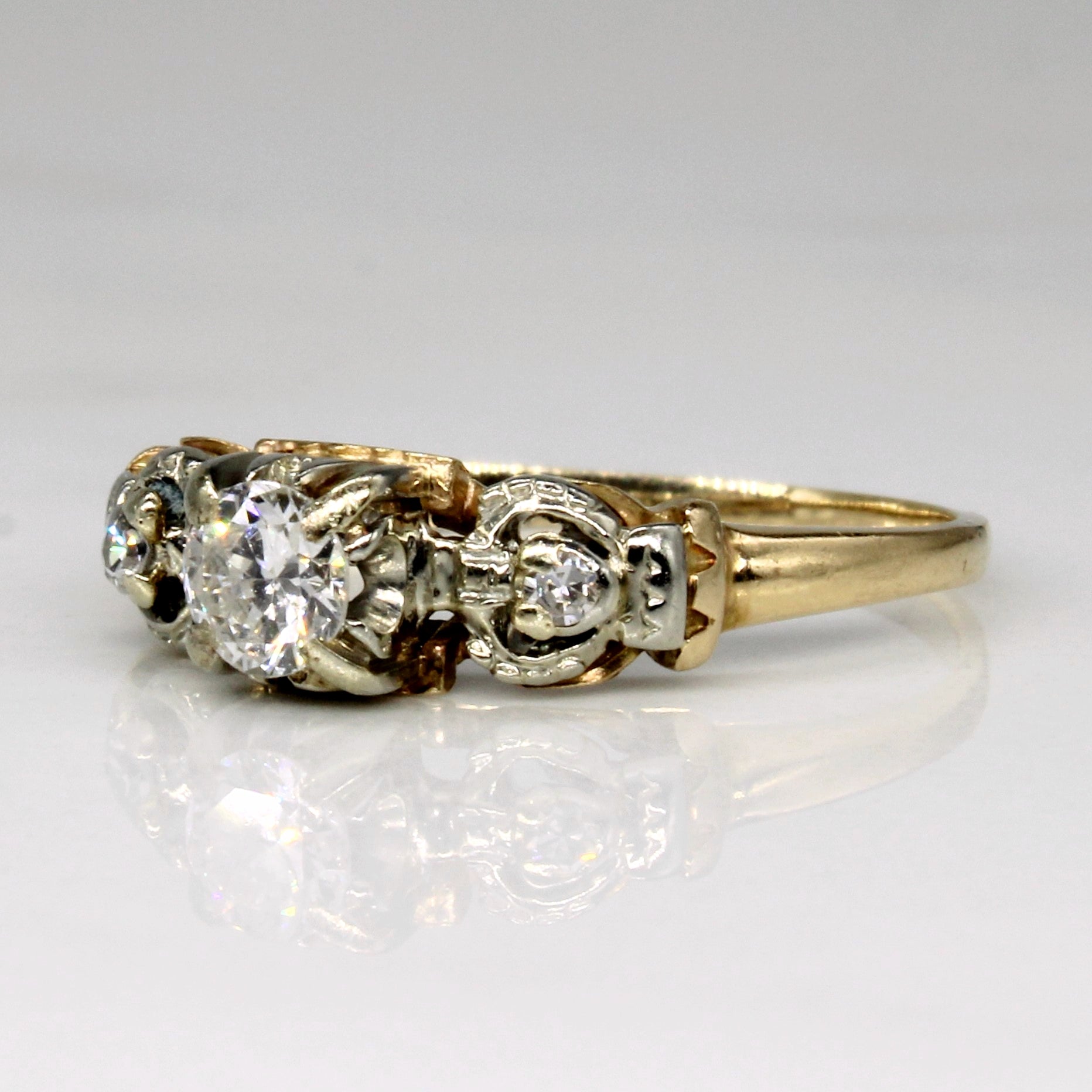Diamond Engagement Ring | 0.27ctw | SZ 4.75 |
