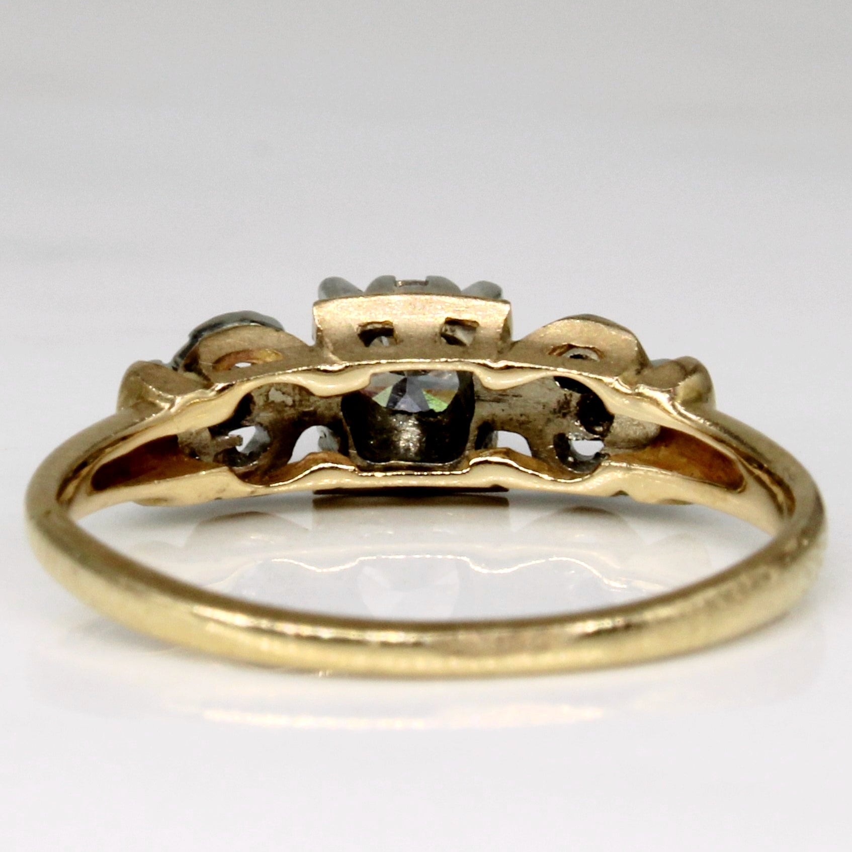 Diamond Engagement Ring | 0.27ctw | SZ 4.75 |
