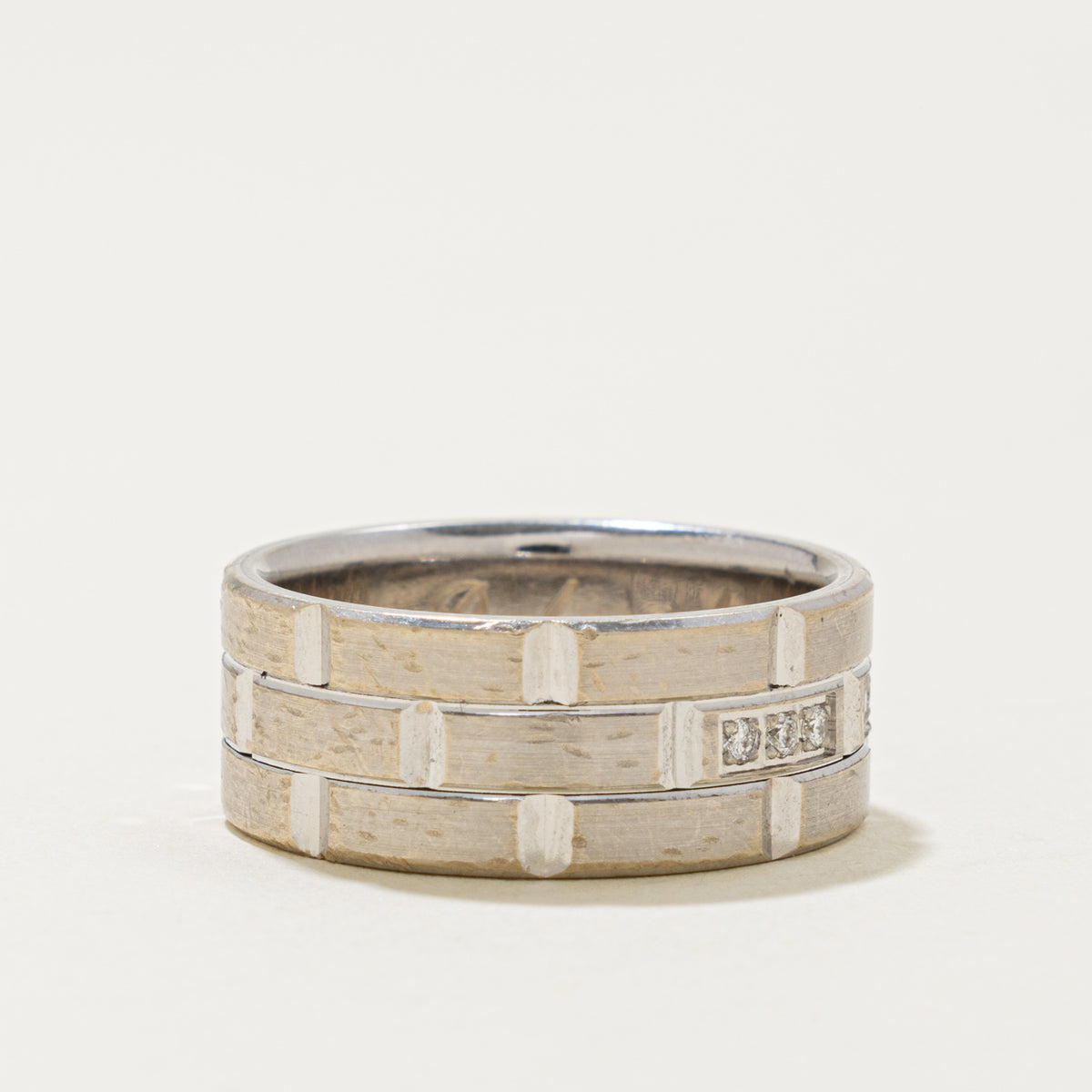 10k Diamond Accented Grooved Geometric Band | 0.12ctw | 8.95mm | SZ 9.5