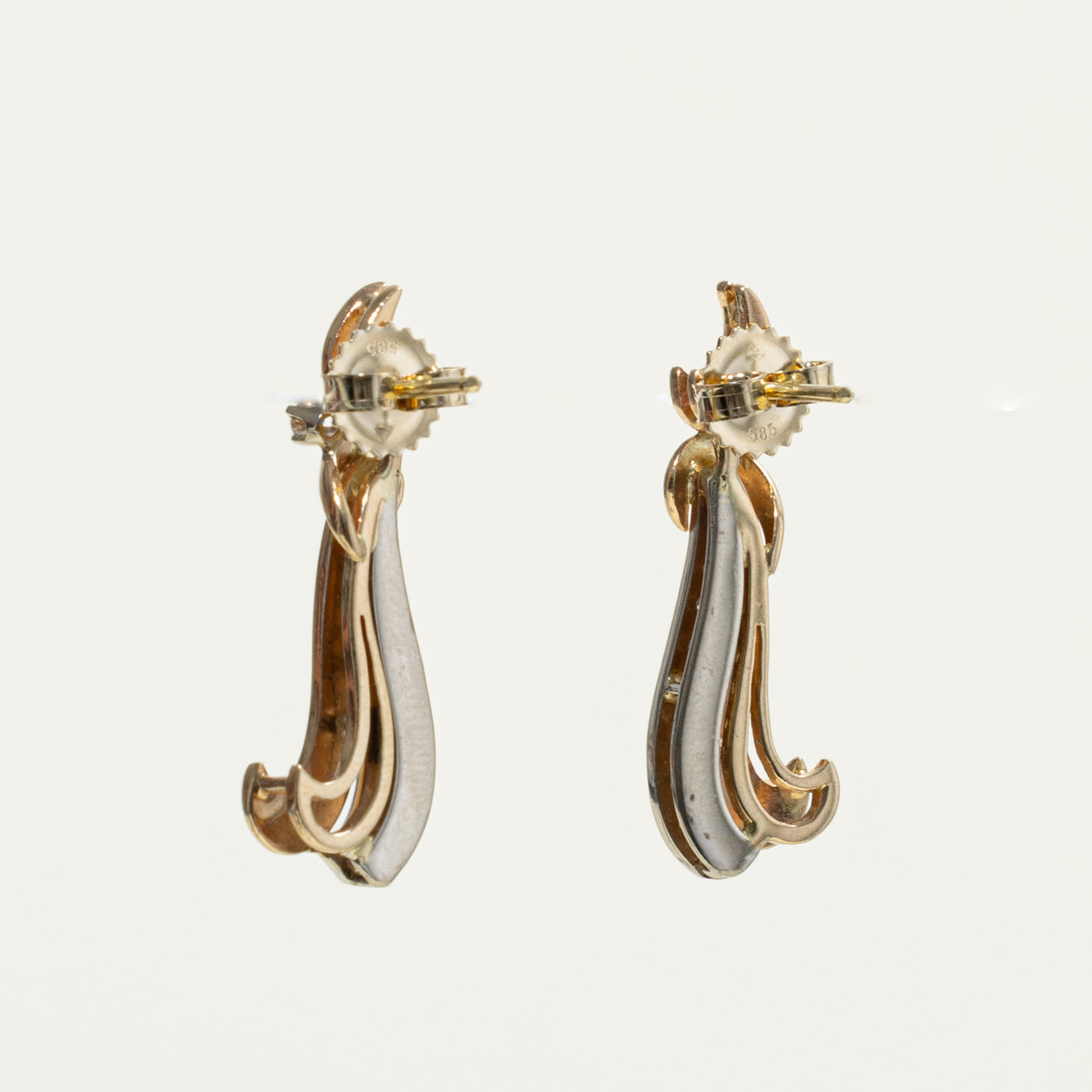 14k Diamond Accented Wavy Drop Earrings | 0.25ctw