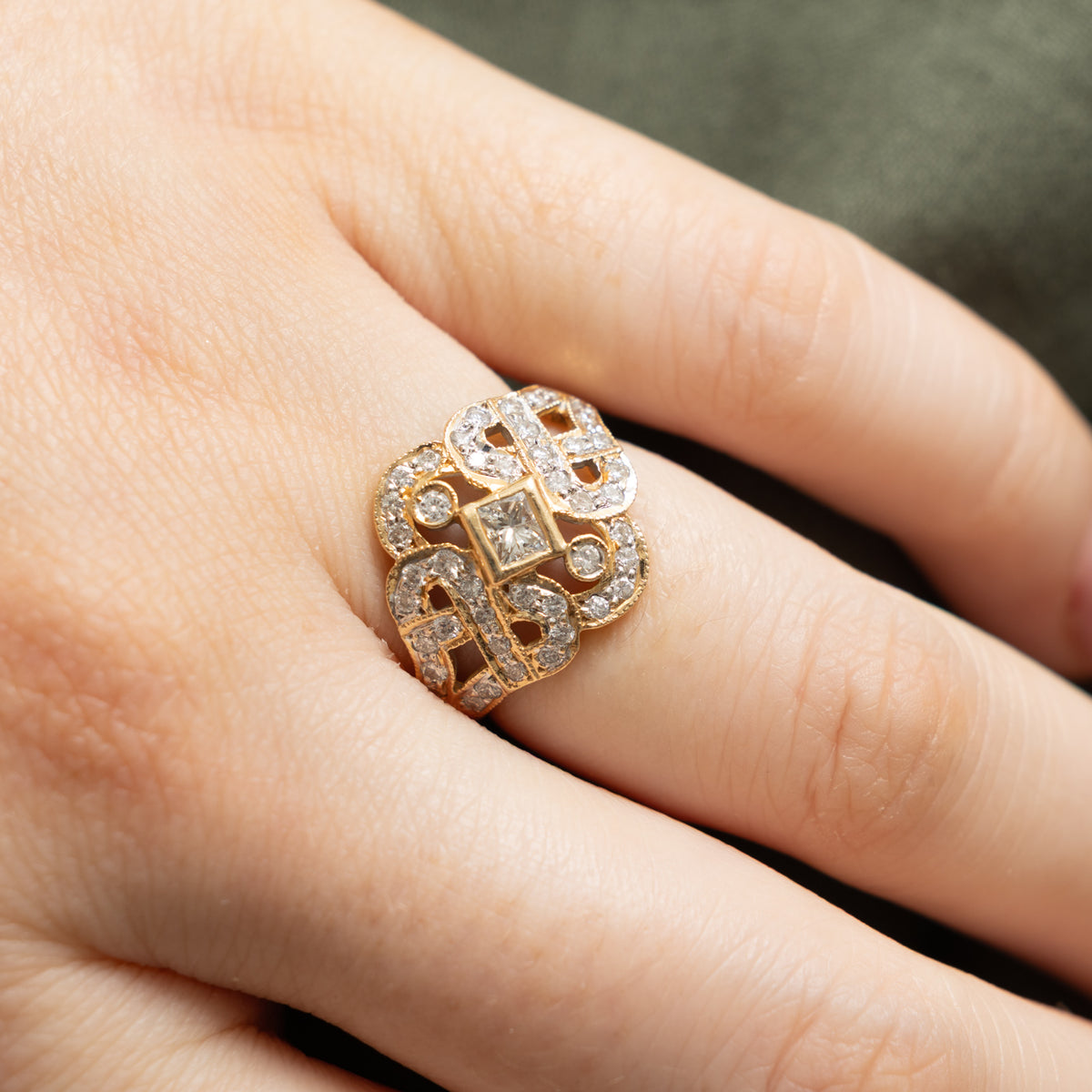 18k Bezel Set Radiant Cut Diamond Openwork & Scrollwork Ring | 0.42ctw | SZ 6