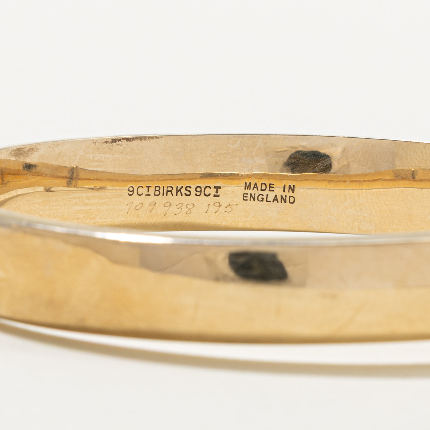 'Birks' Yellow Gold Engraved Floral Bangle | 7"