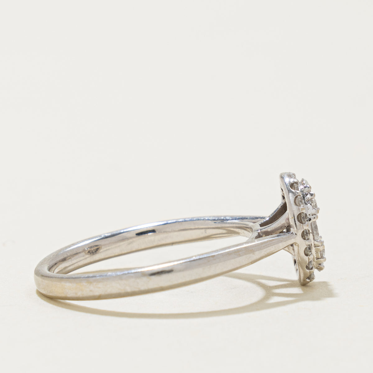 14k Pave Set Diamond Oval Cluster Halo Ring | 0.38ctw | SZ 6.75