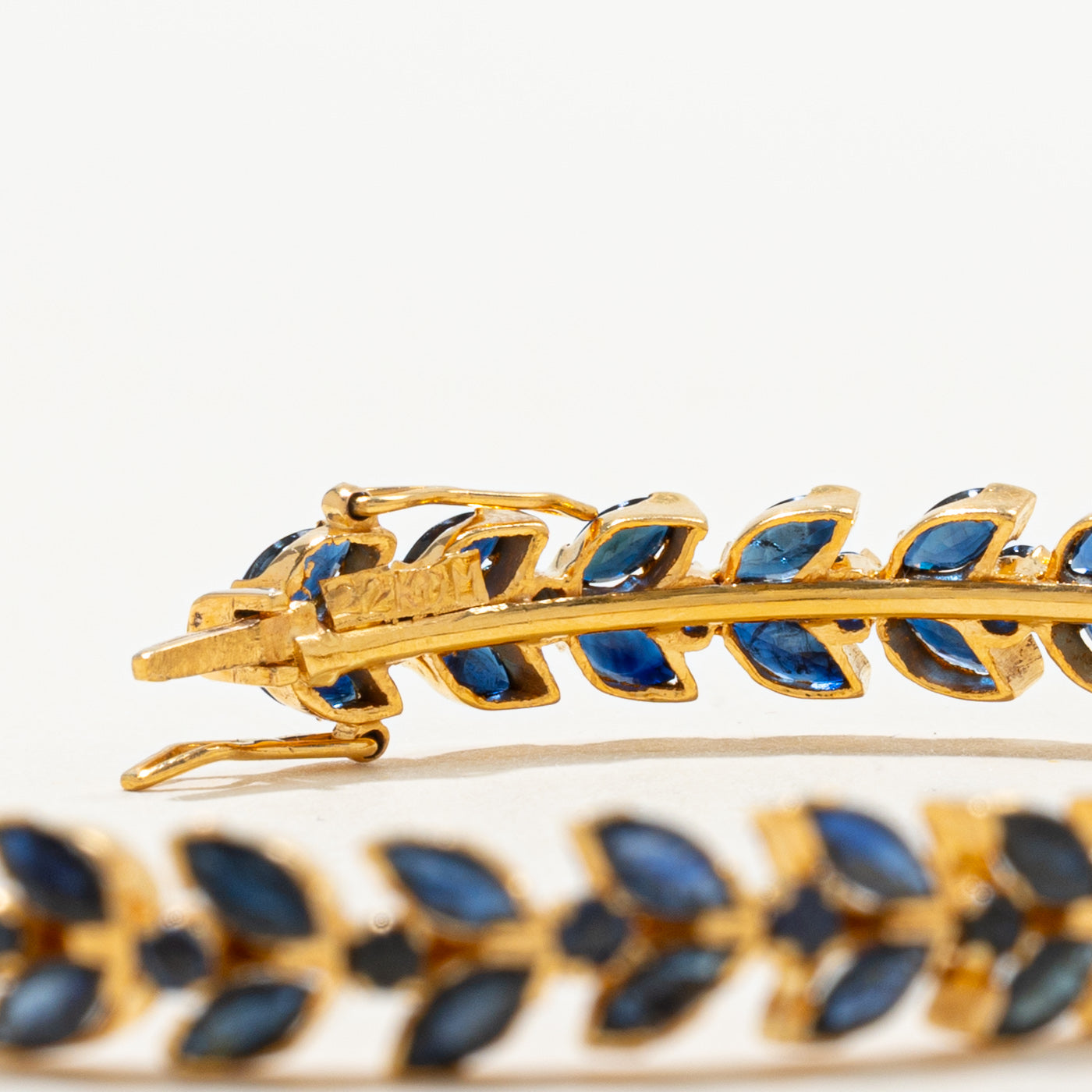 Bracelet en saphir non chauffé 22 carats | 11,46 ct