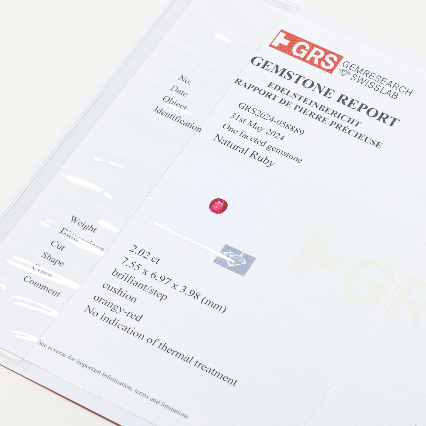 Bague en rubis rouge orangé non chauffé de 2,02 ct (GRS) et diamants | GRS 2,02 ct | 0,18 ct au total | Taille 6,5