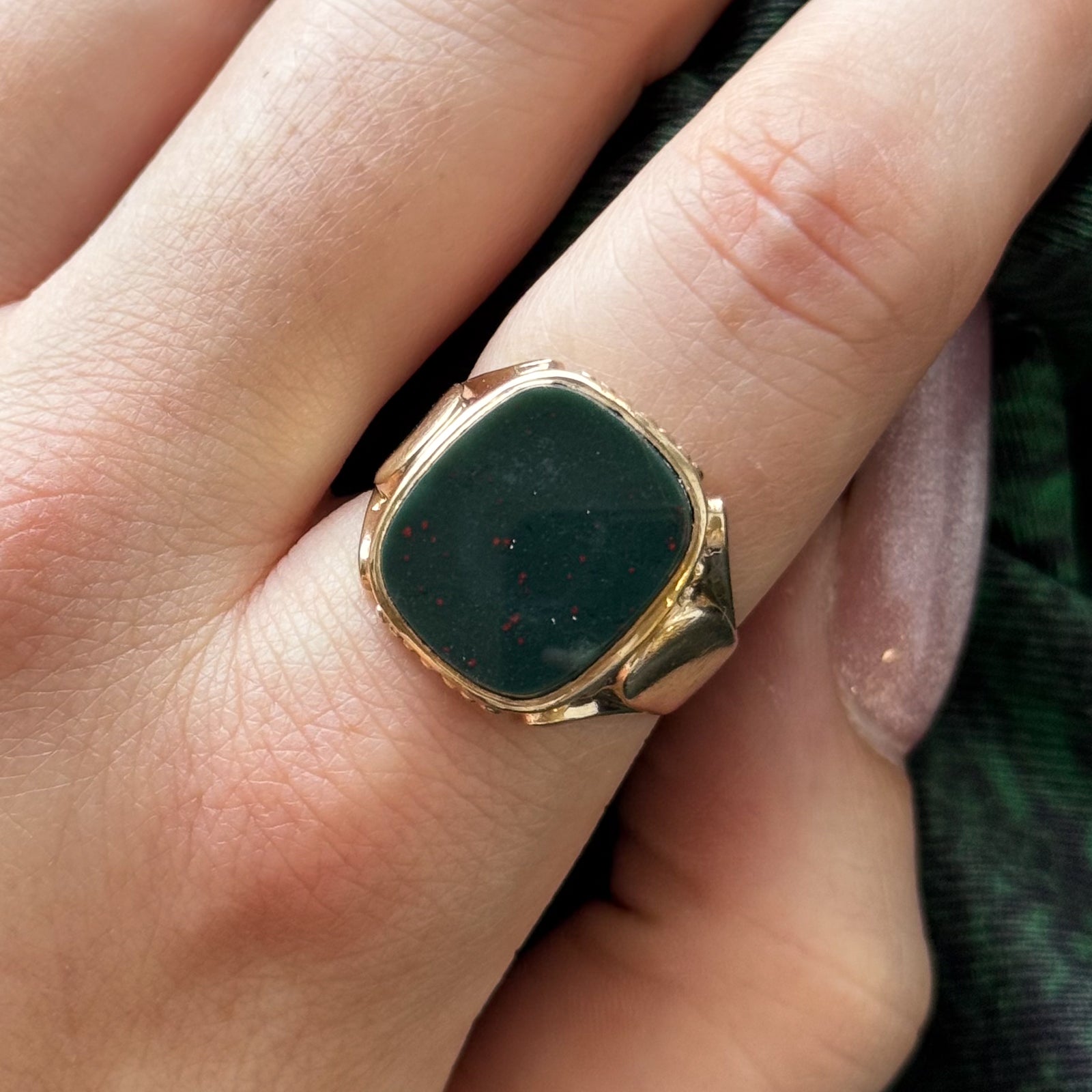Bloodstone Signet Ring | 6.00ct | SZ 8.5 |