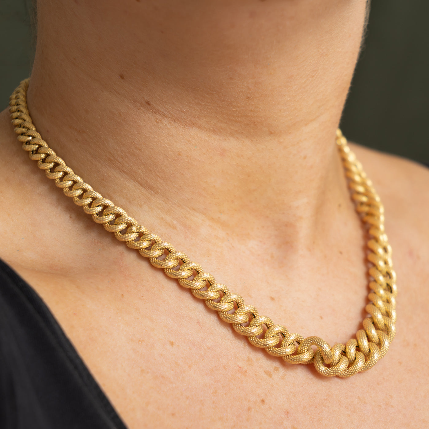 'Birks' Yellow Gold Textured Cuban Link Chain | 17.5"