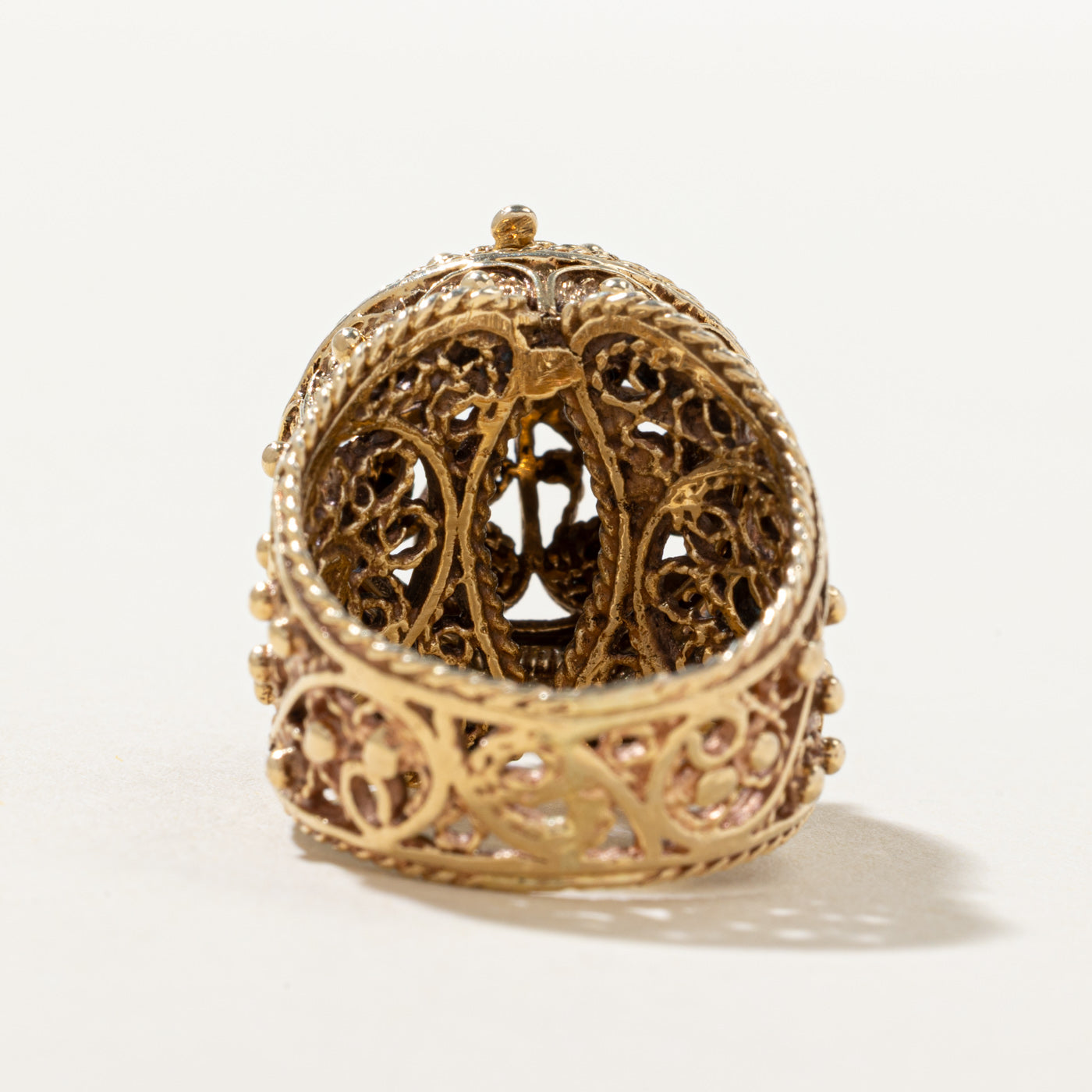 14k Yellow Gold Ornate Dome Cocktail Ring | SZ 5.5