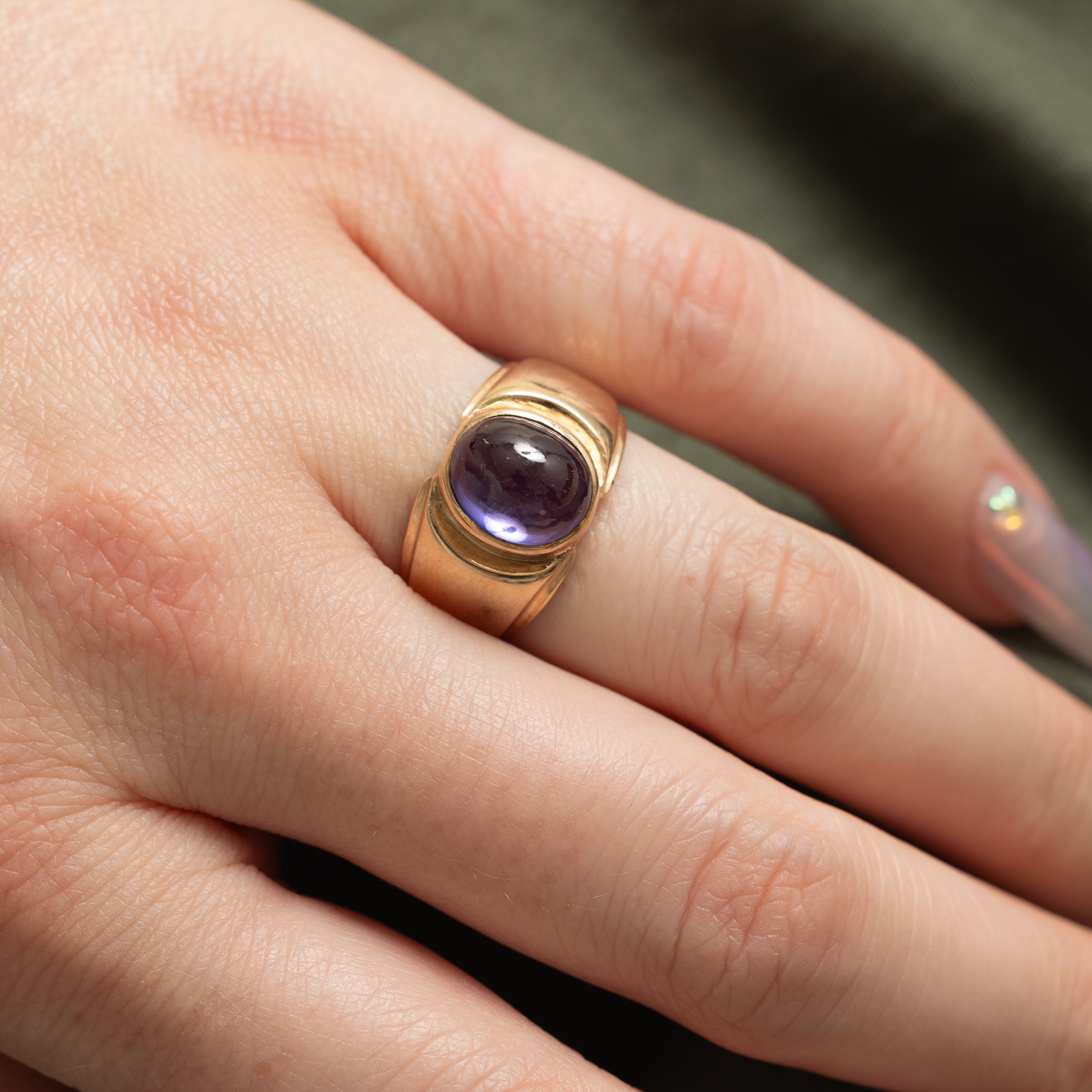 10k Bezel Set Synthetic Sapphire Ring | 4.00ct | SZ 6.5