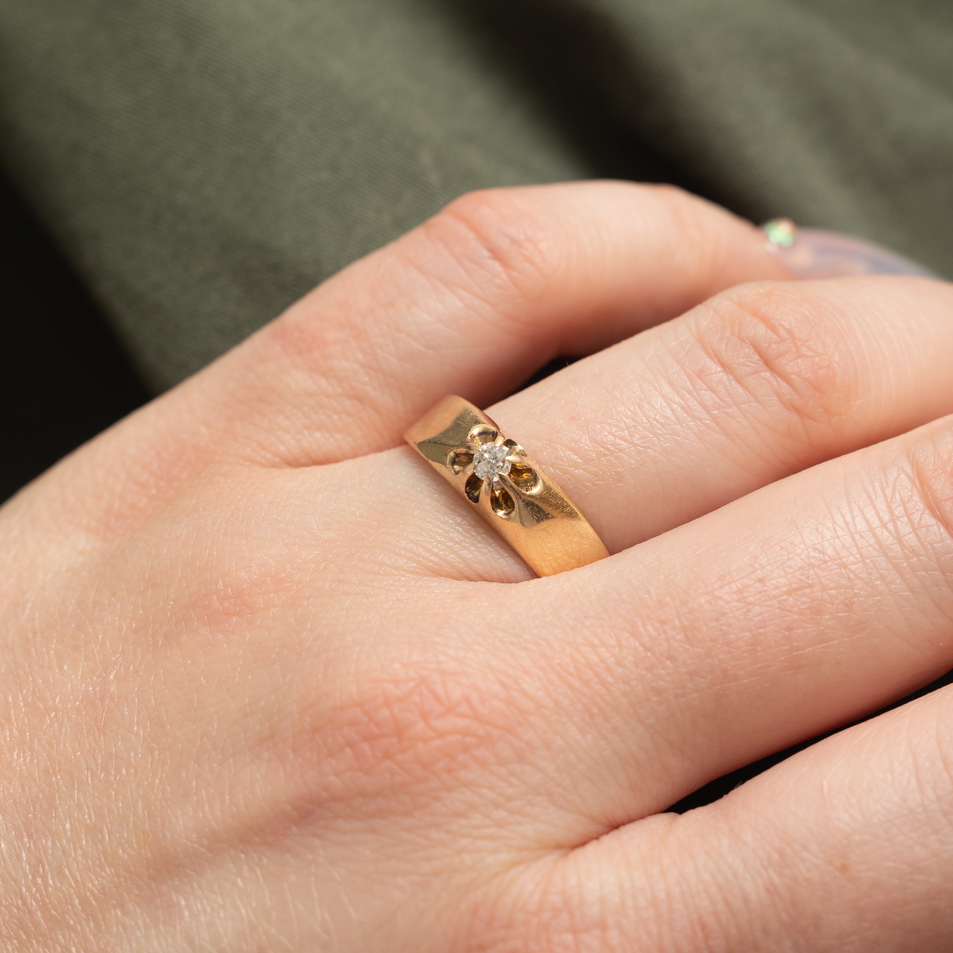 14k Belcher Set Old European Cut Diamond Ring | 0.12ctw | SZ 9.25
