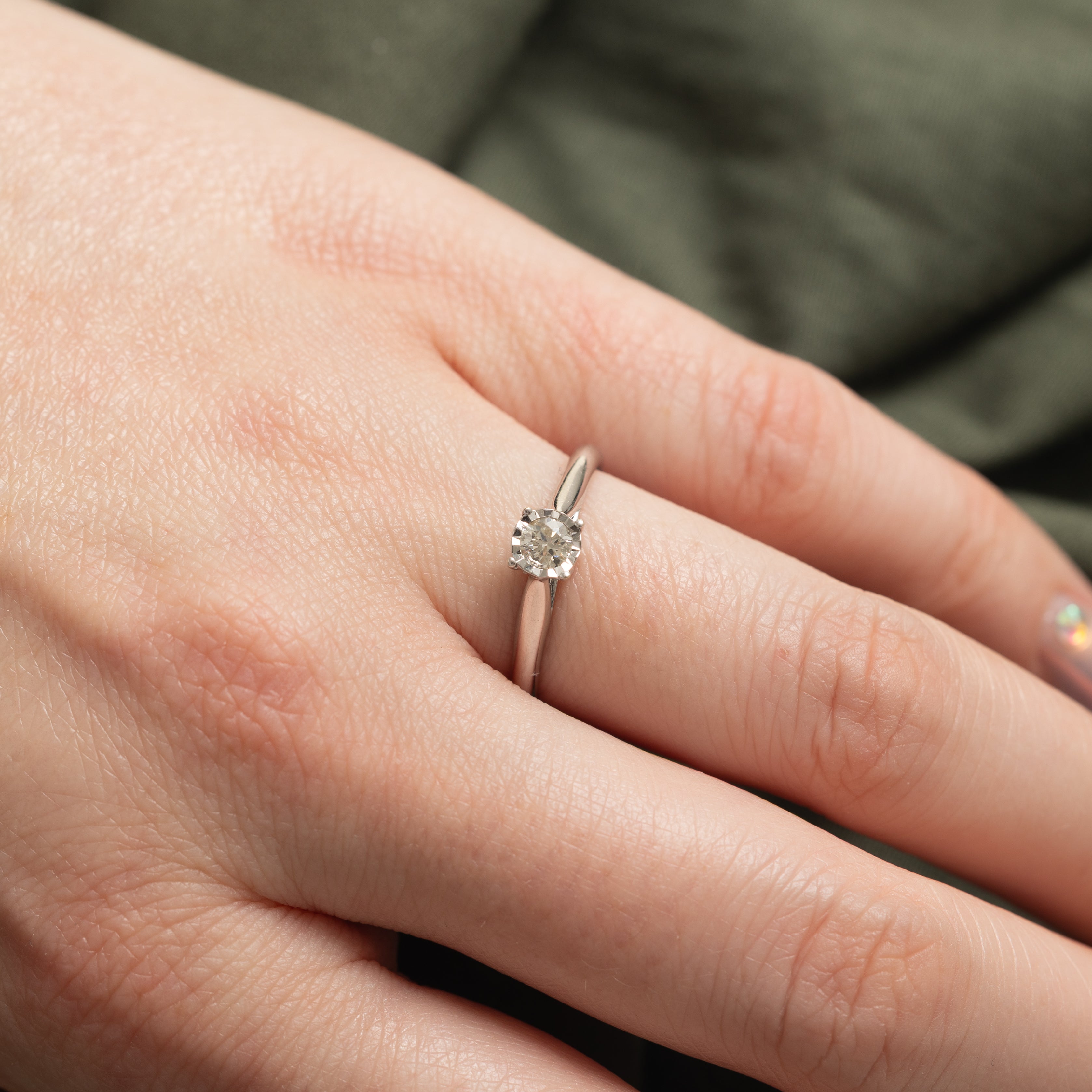 10k Round Brilliant Cut Solitaire Diamond Ring | 0.15ctw | SZ 6.25
