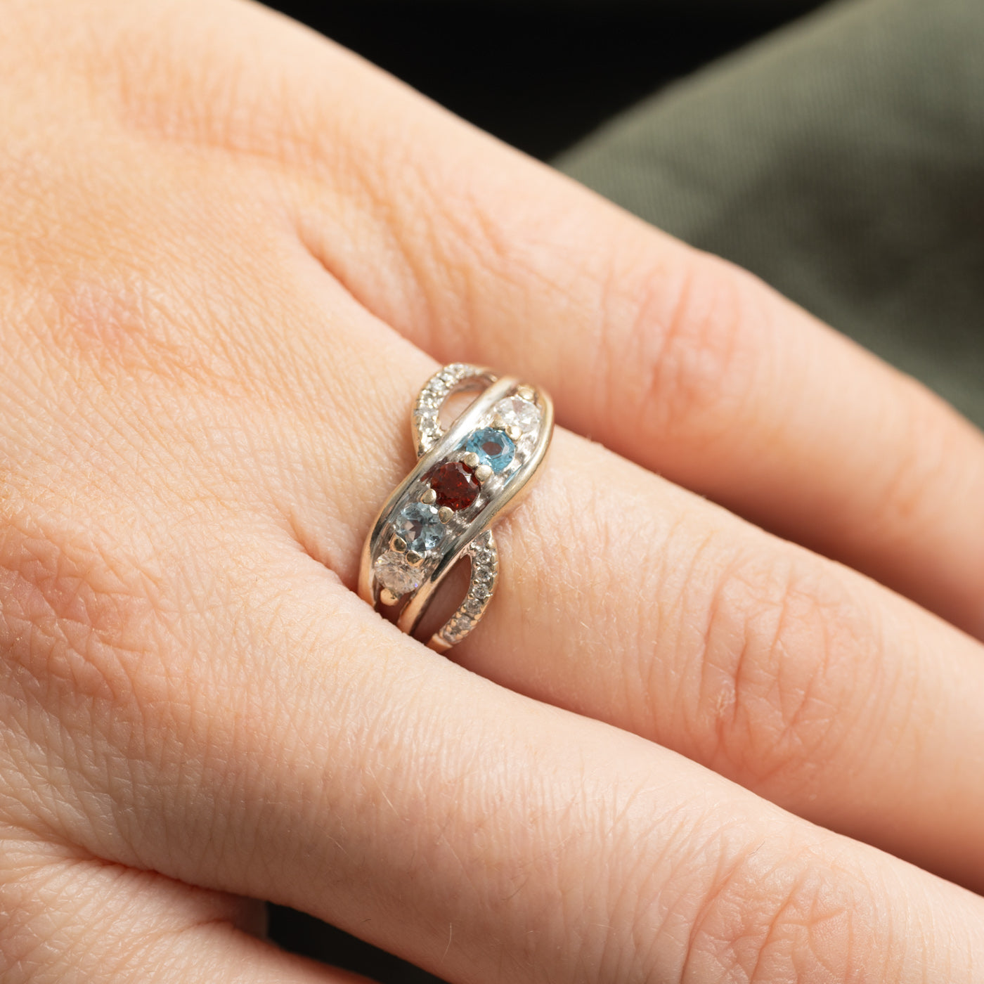 Bague croisée multi-pierres précieuses | Taille 5,75