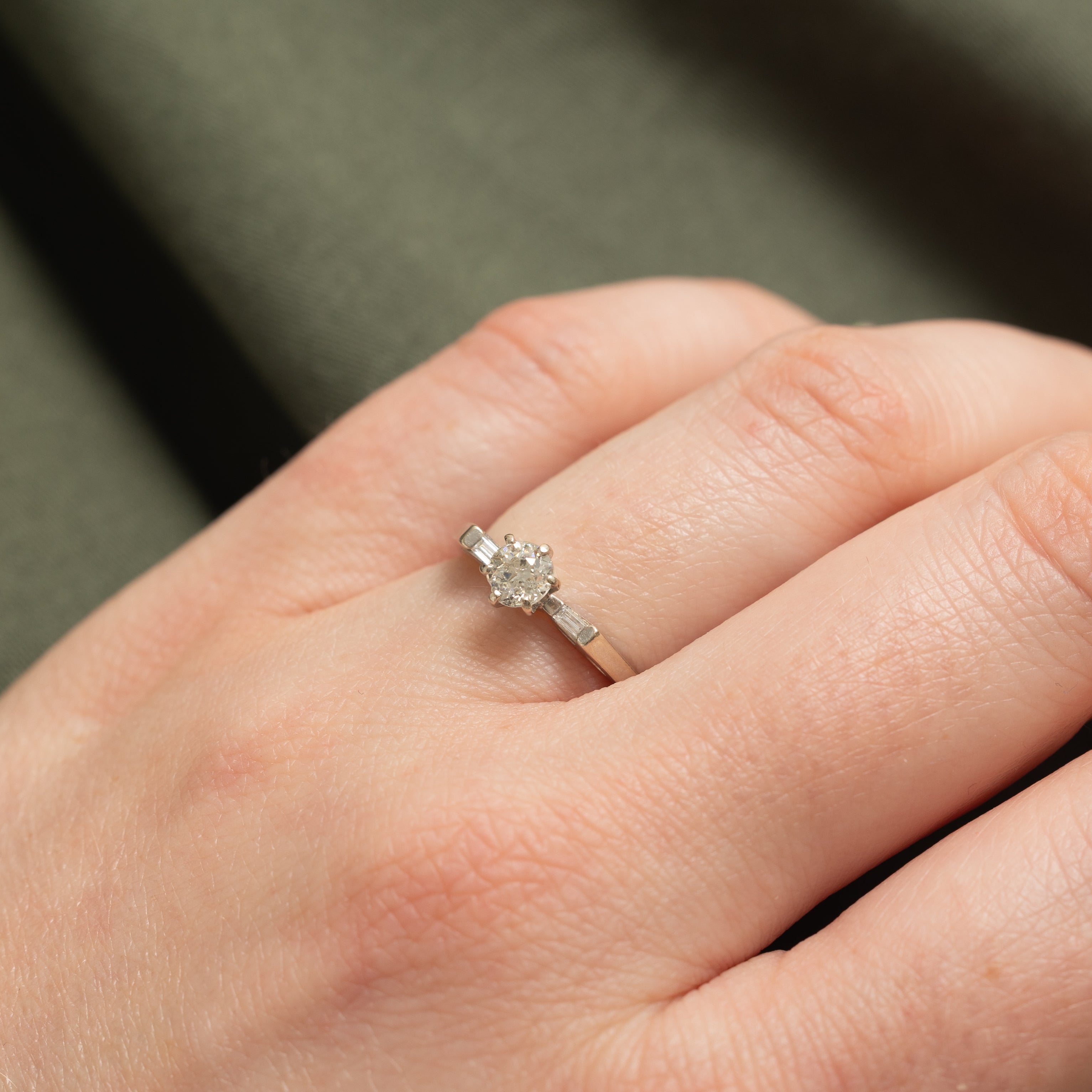 ***PRIX*** Bague en or 14 carats 9158-66