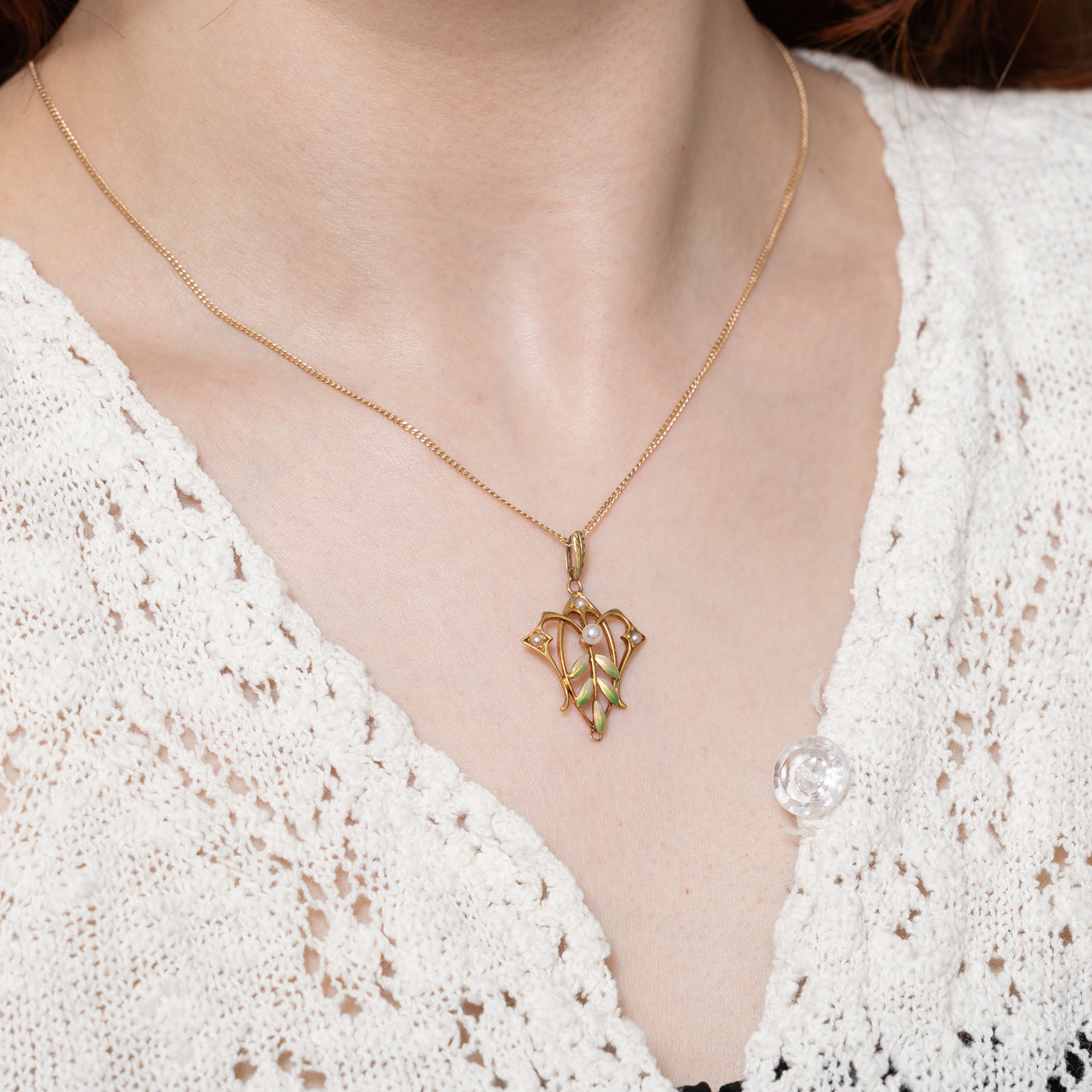Art Nouveau Seed Pearl Leaf Design Pendant