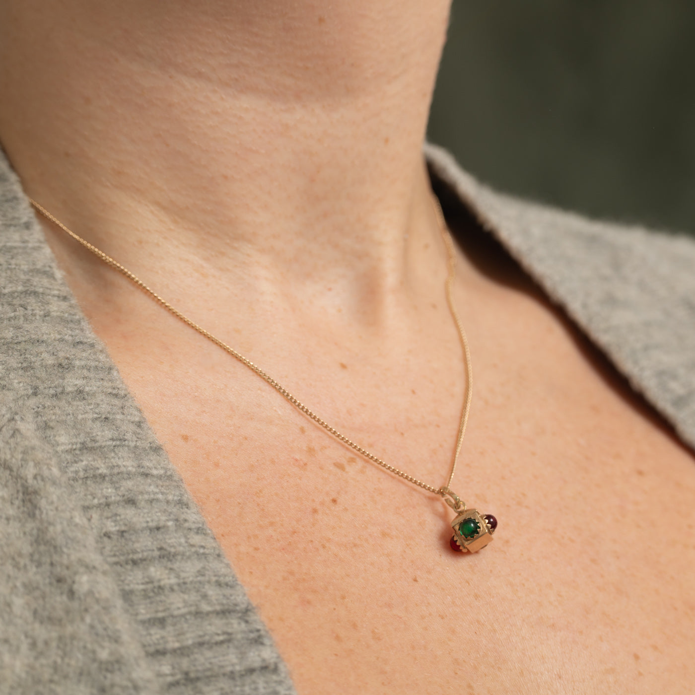 Cabochon Red & Green Glass Charm | 1.00ctw