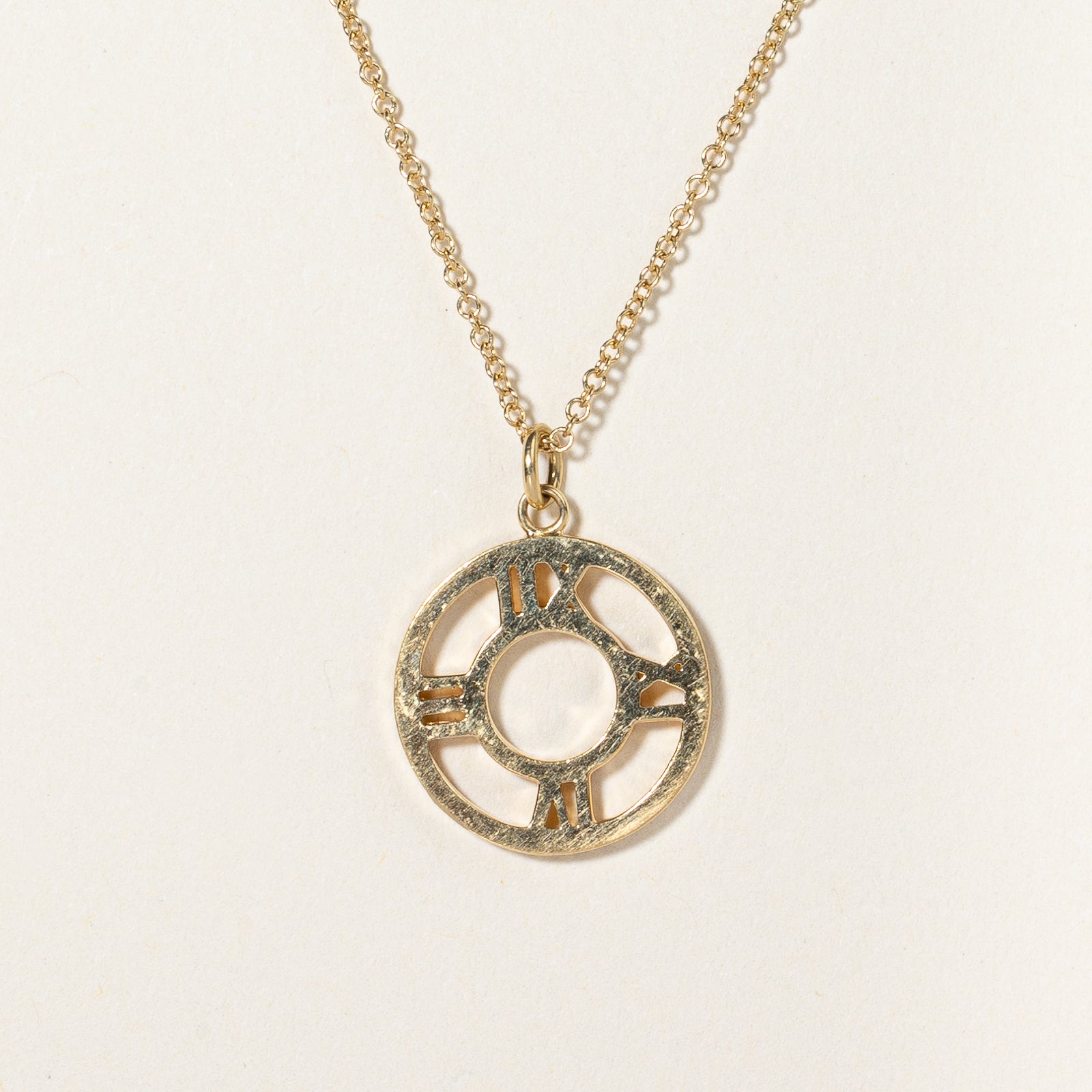 'Tiffany & Co' Diamond Atlas Pendant & 18k Necklace | 0.30ctw | 16