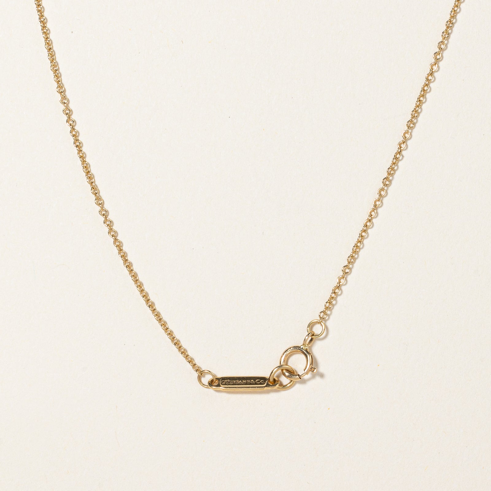 'Tiffany & Co' Diamond Atlas Pendant & 18k Necklace | 0.30ctw | 16