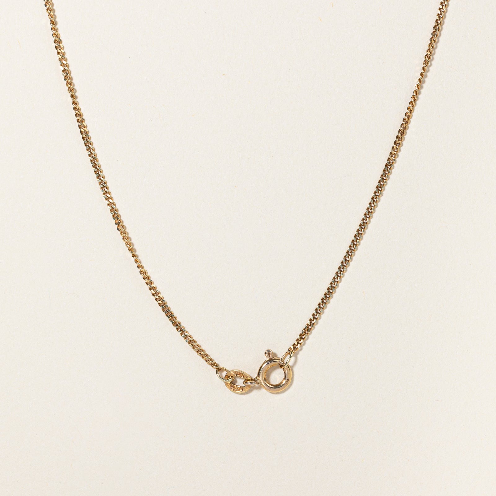 14k Yellow Gold Arrow Pendant Choker | 15