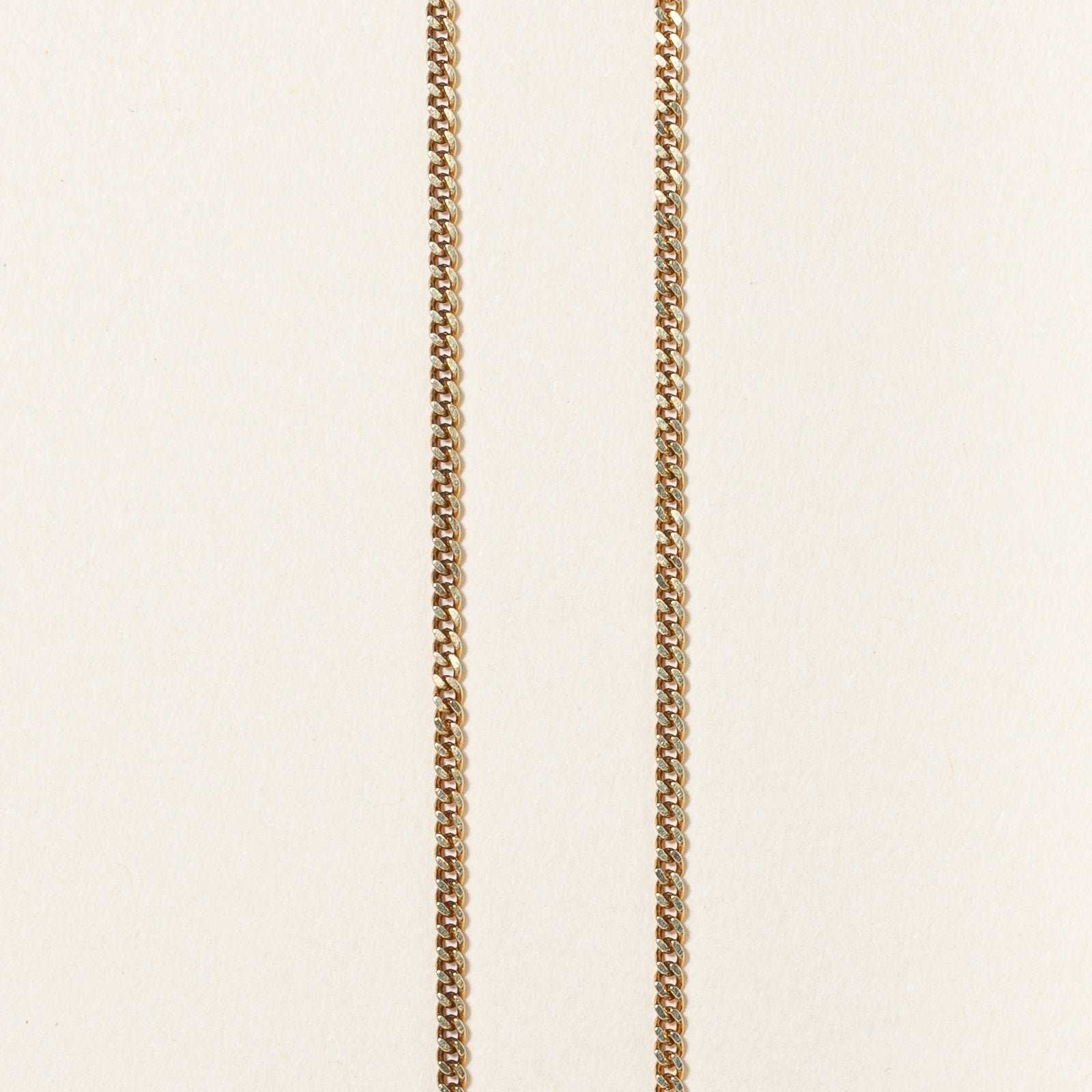 14k Yellow Gold Arrow Pendant Choker | 15