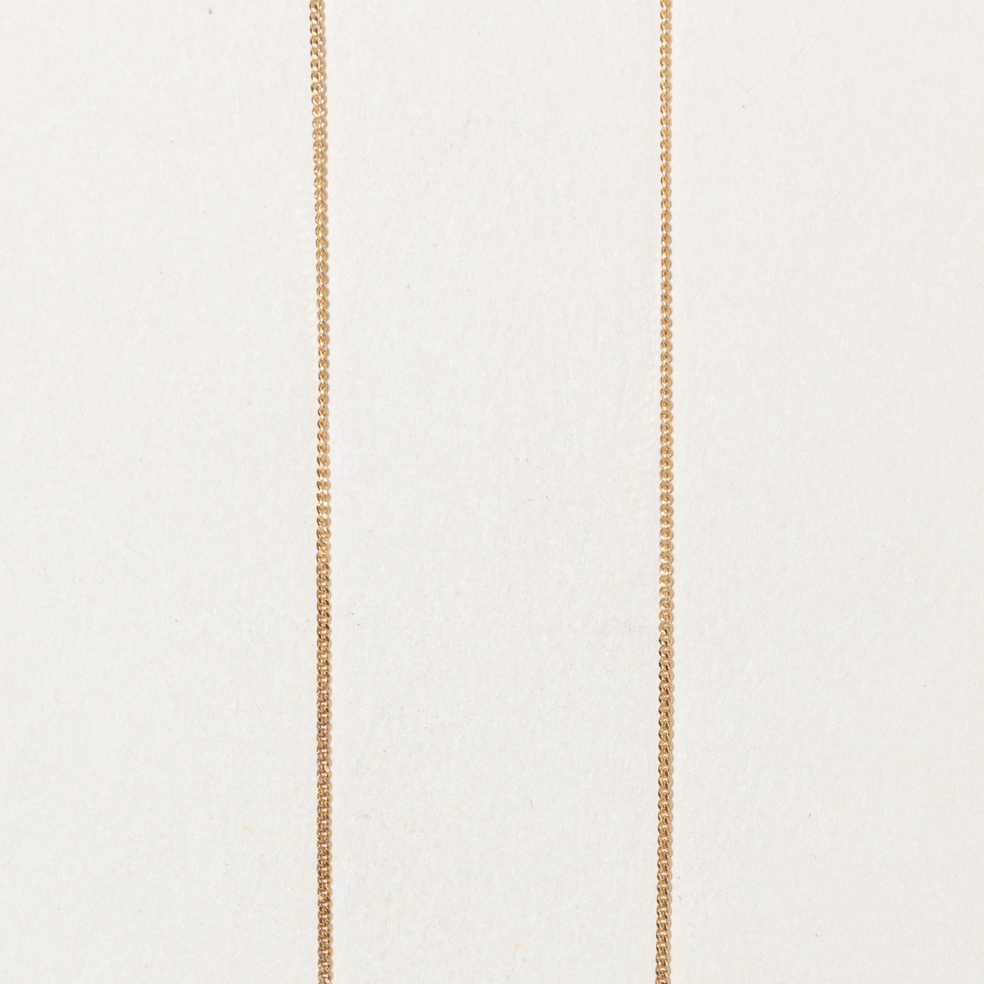 Collier pendentif panthère en or bicolore 10 carats | 45,7 cm