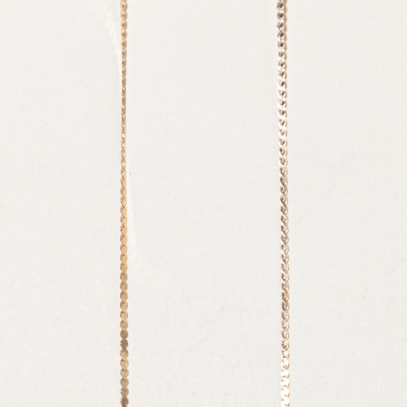 10k Yellow Gold "X" Swoosh Pendant Necklace | 13"